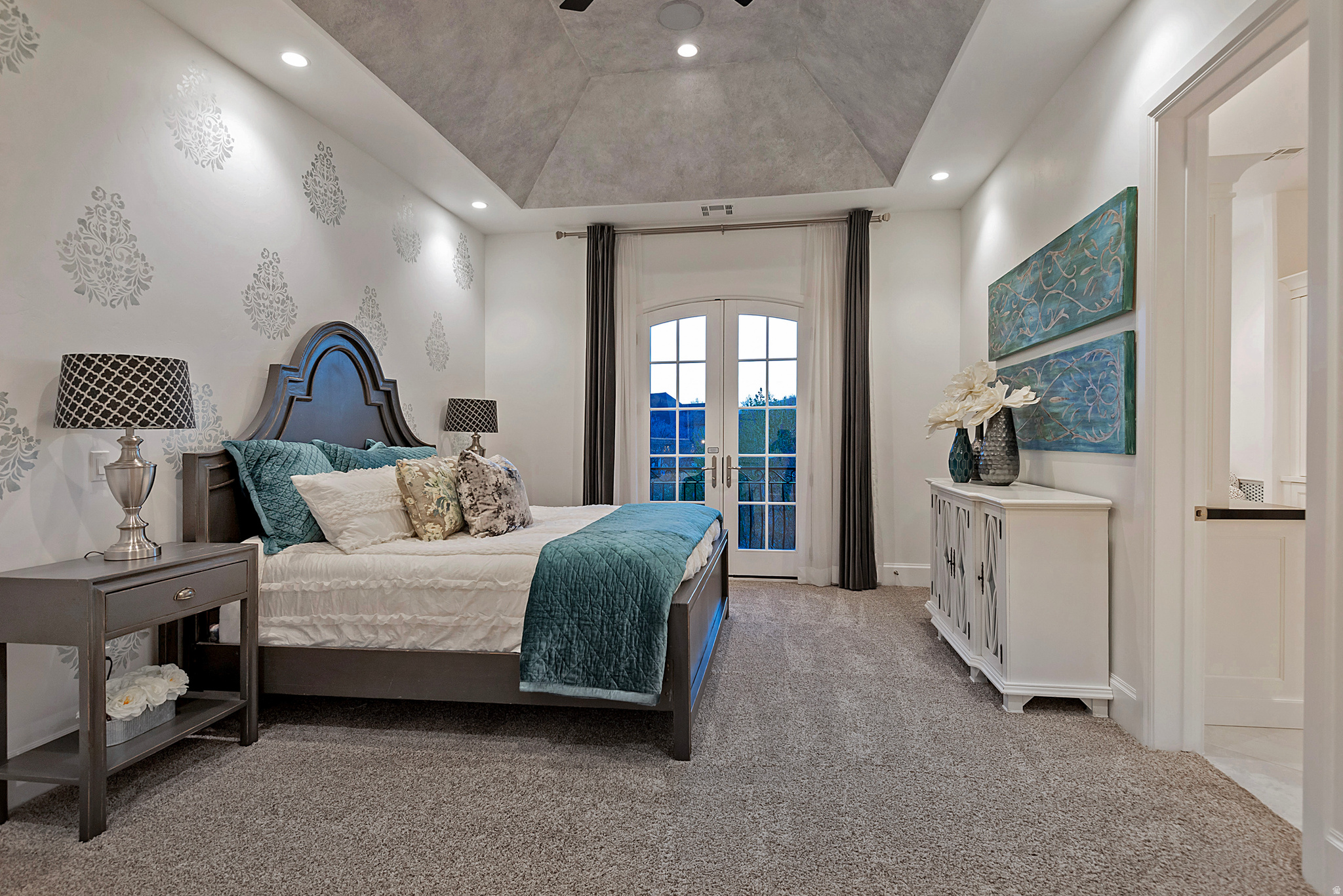 main property photo 75