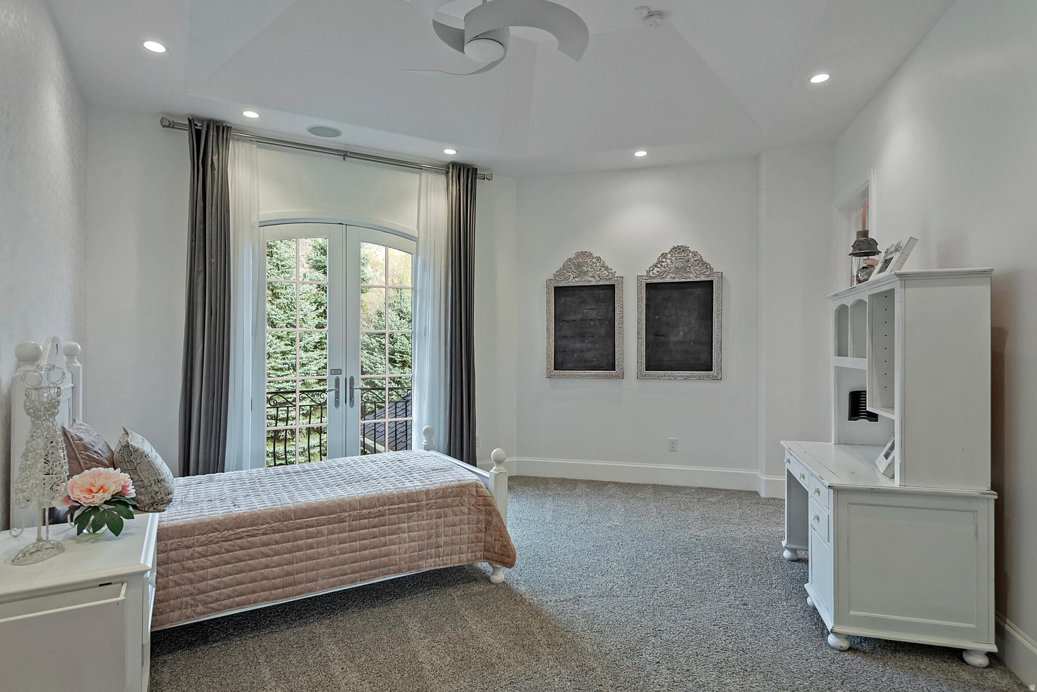main property photo 77