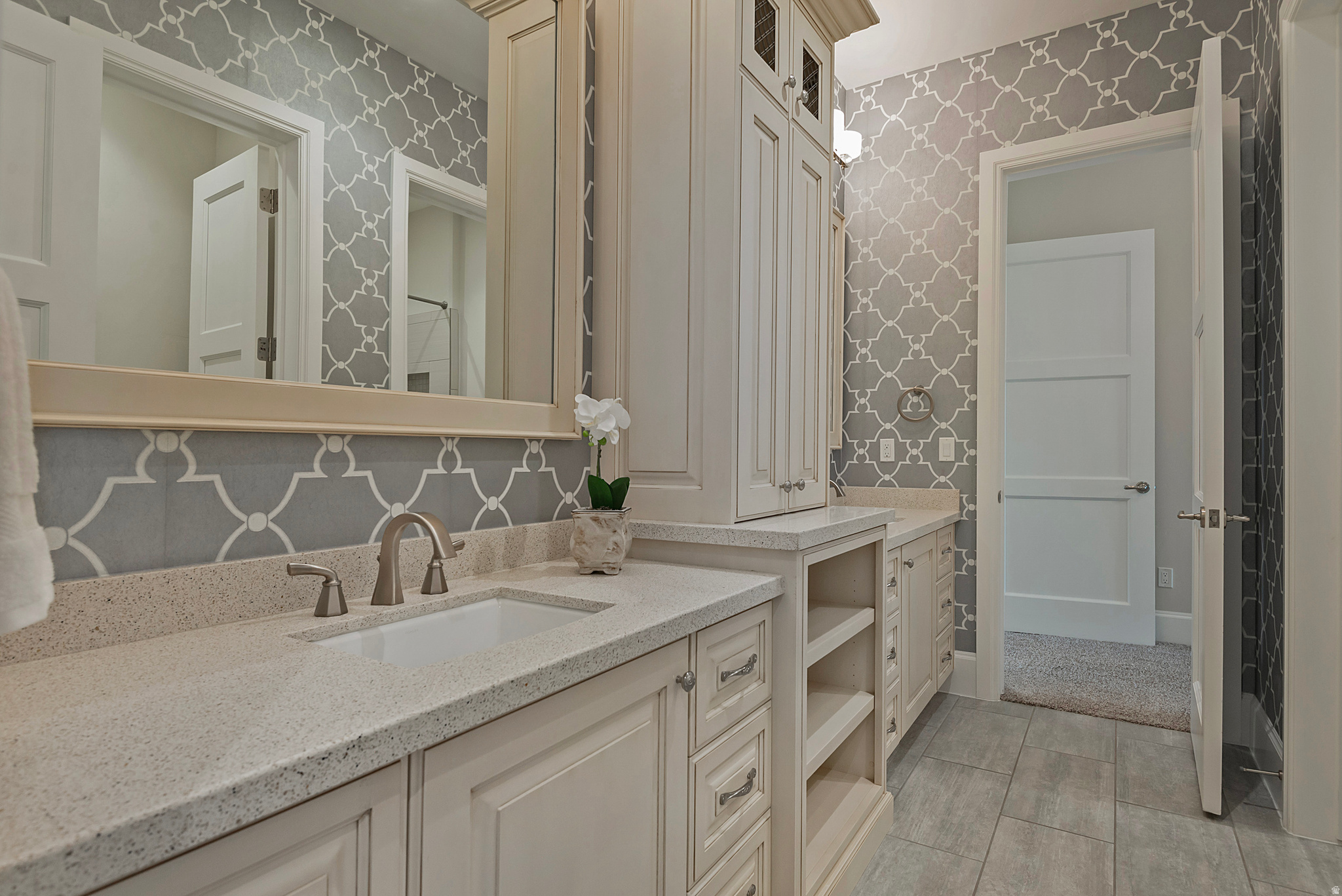 main property photo 81