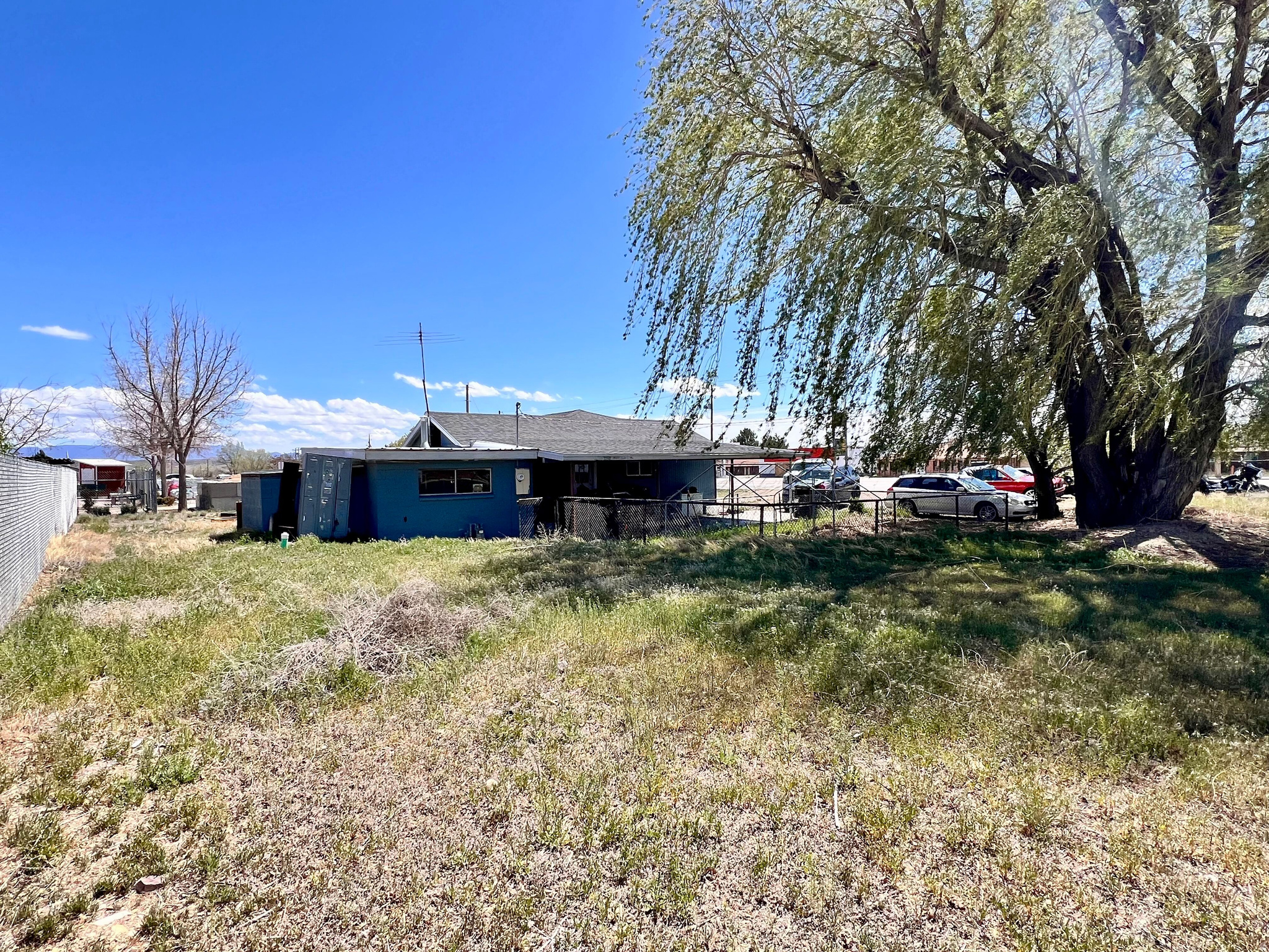 main property photo 14