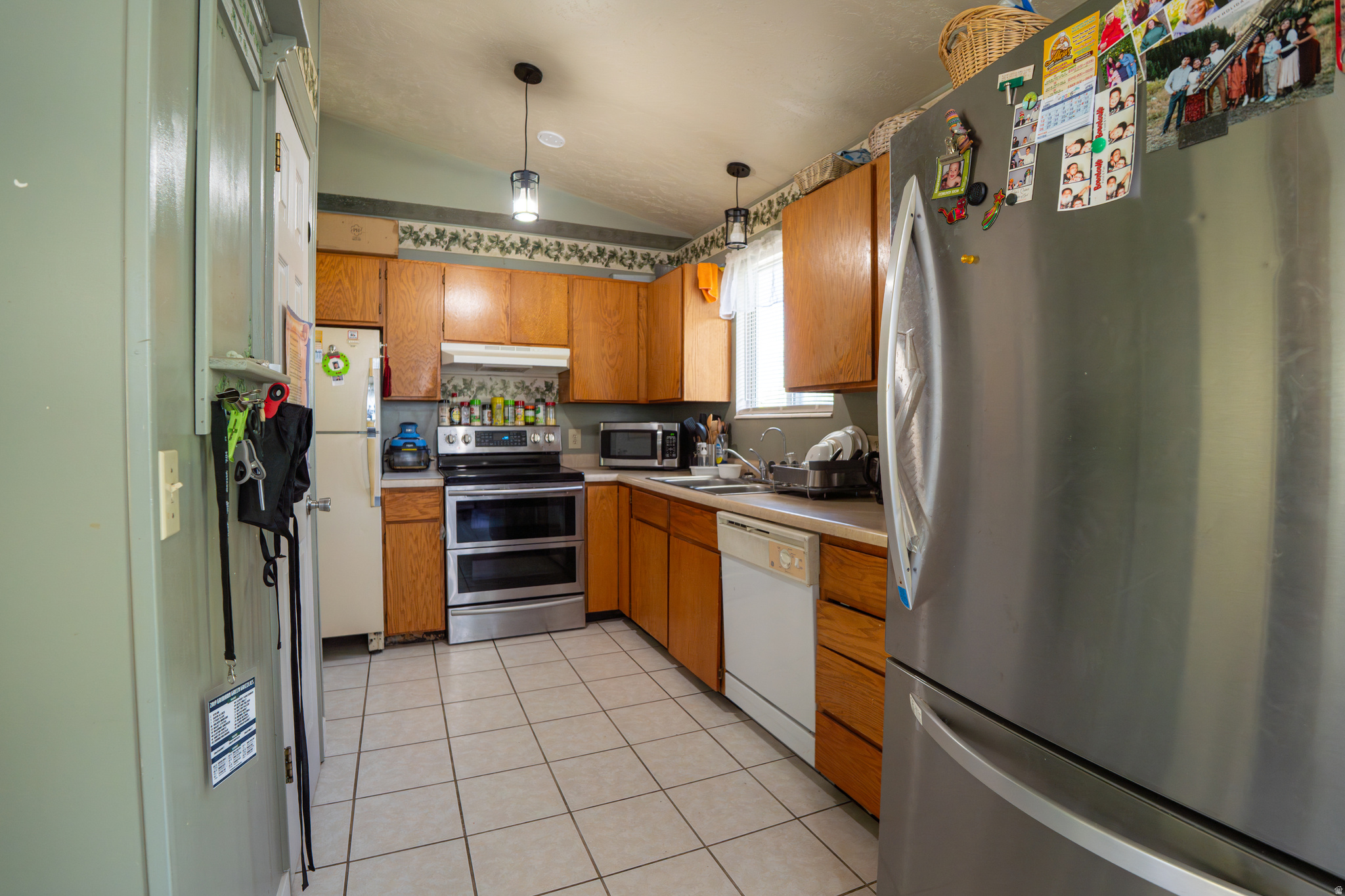 main property photo 7