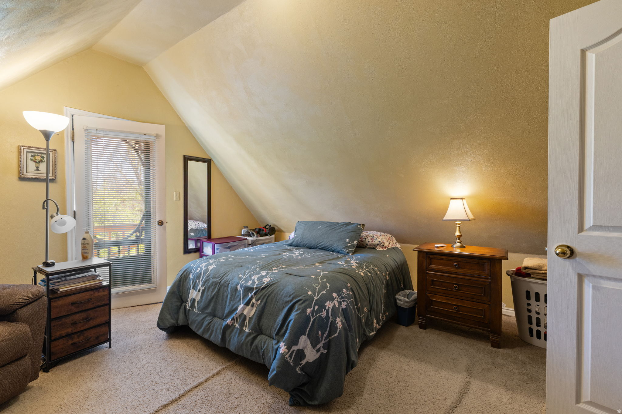 main property photo 29