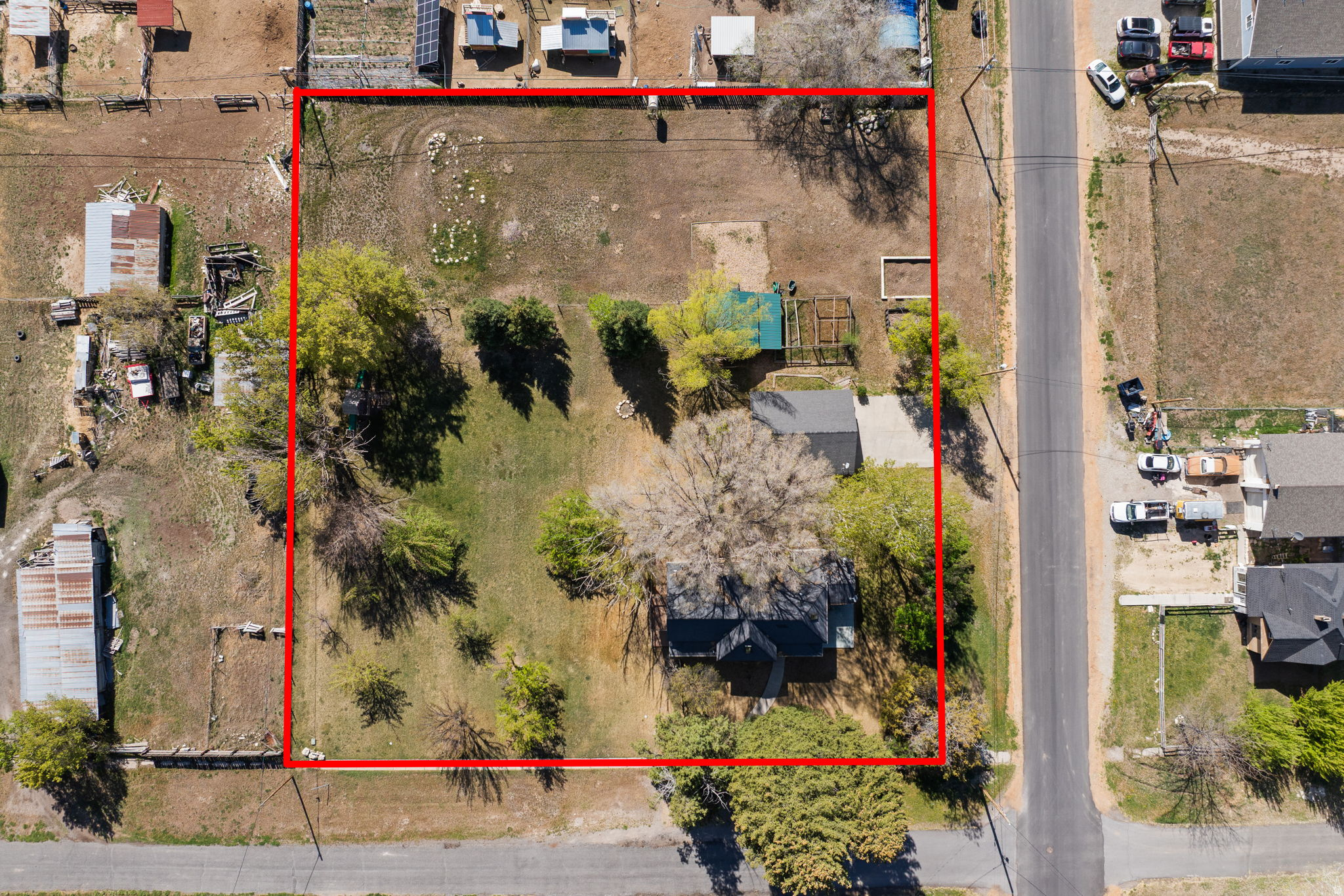 main property photo 50