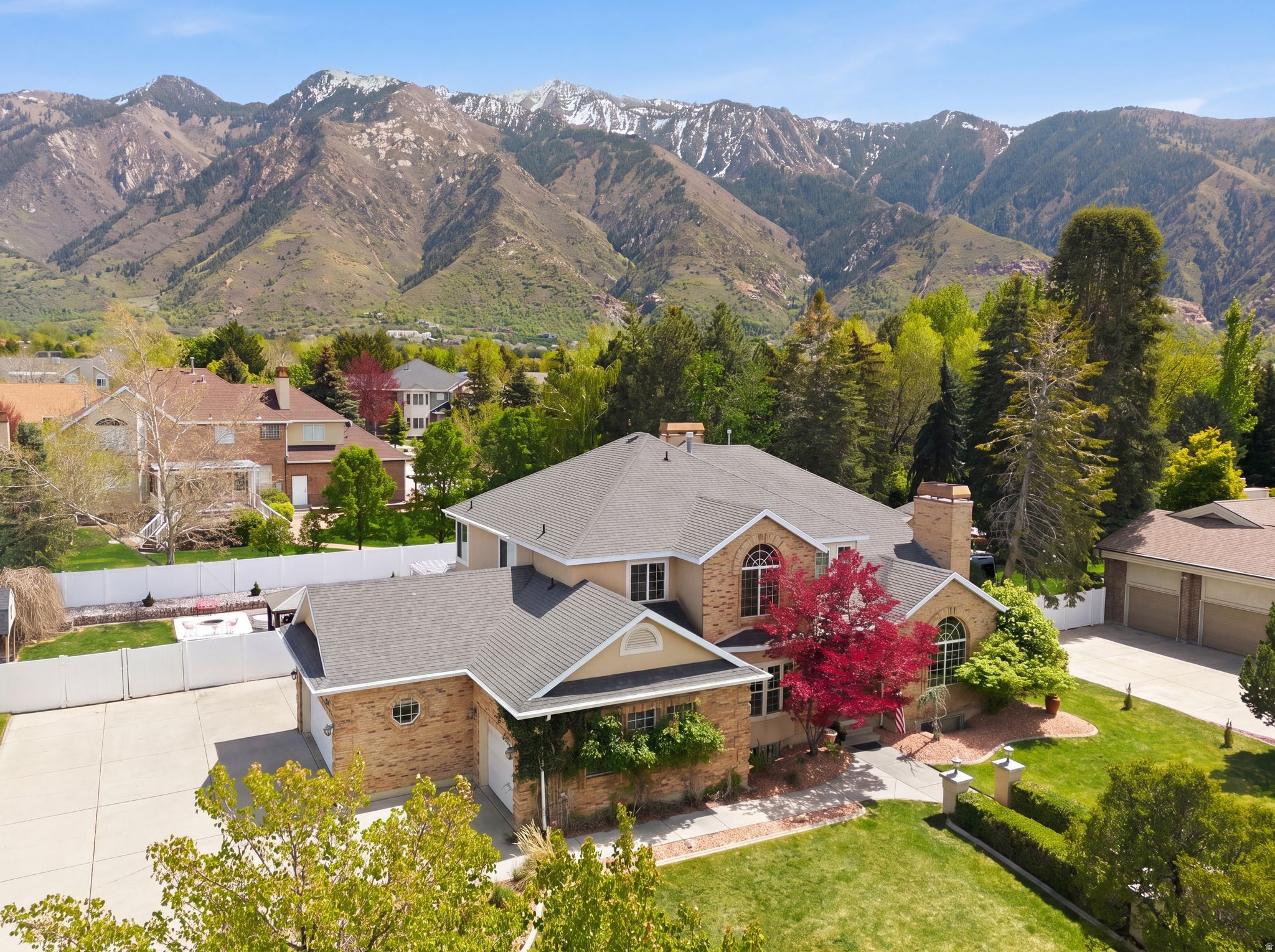 main property photo 43