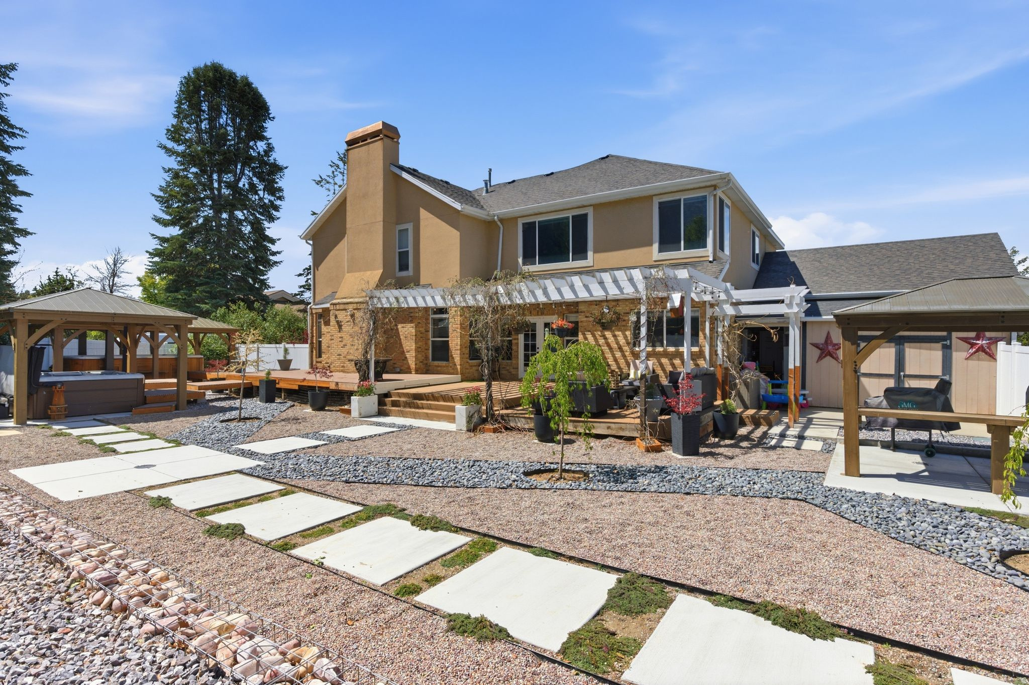 main property photo 44