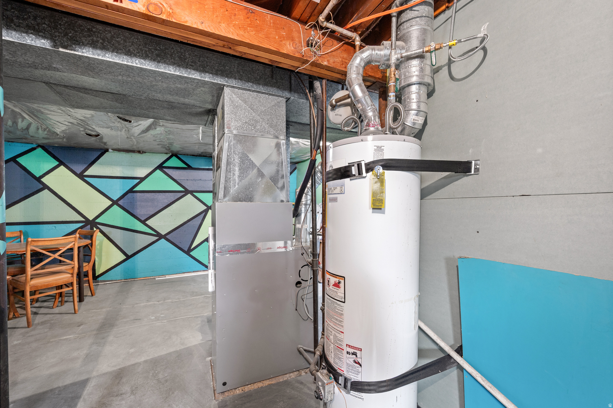 main property photo 17