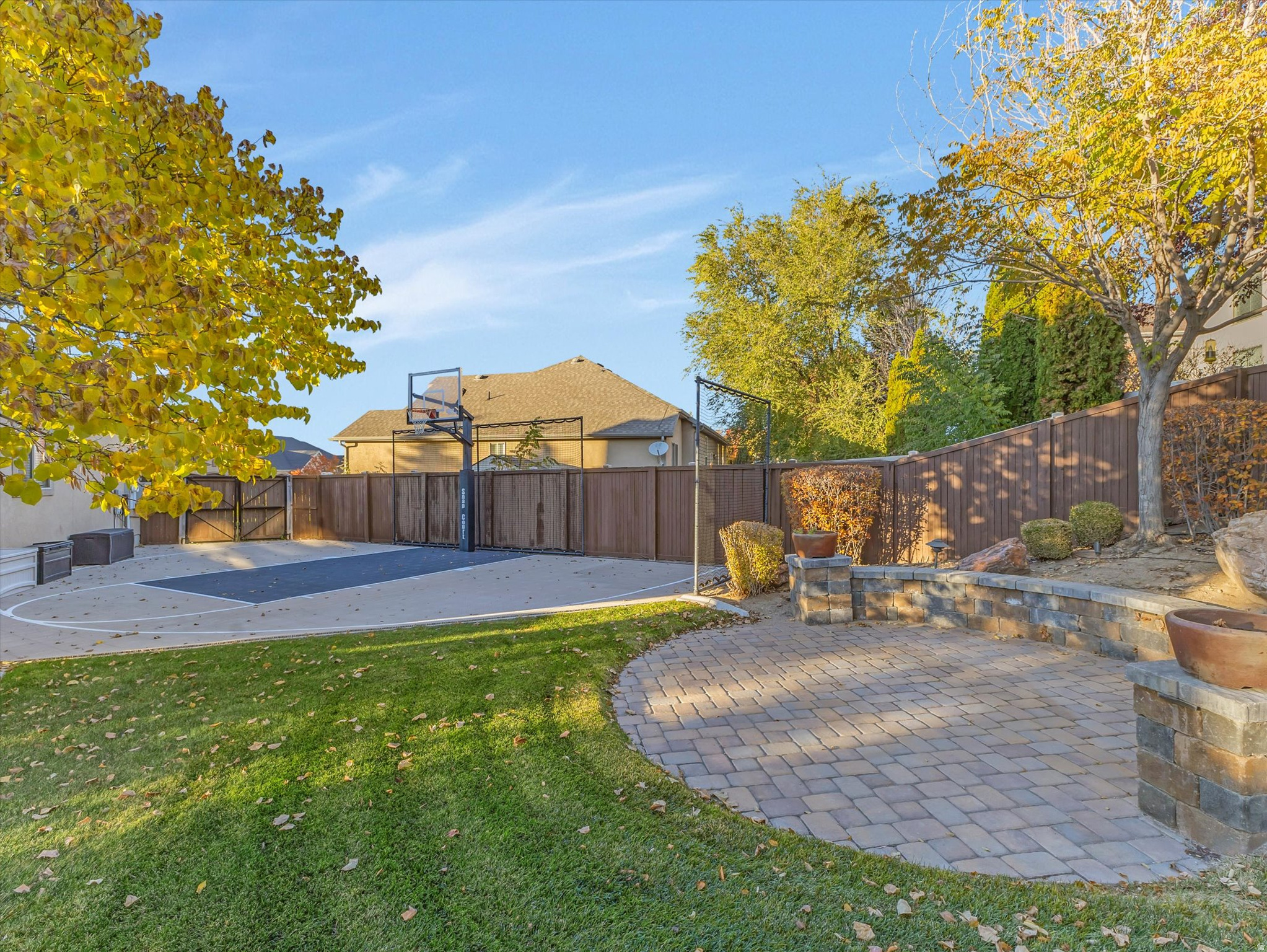 main property photo 42