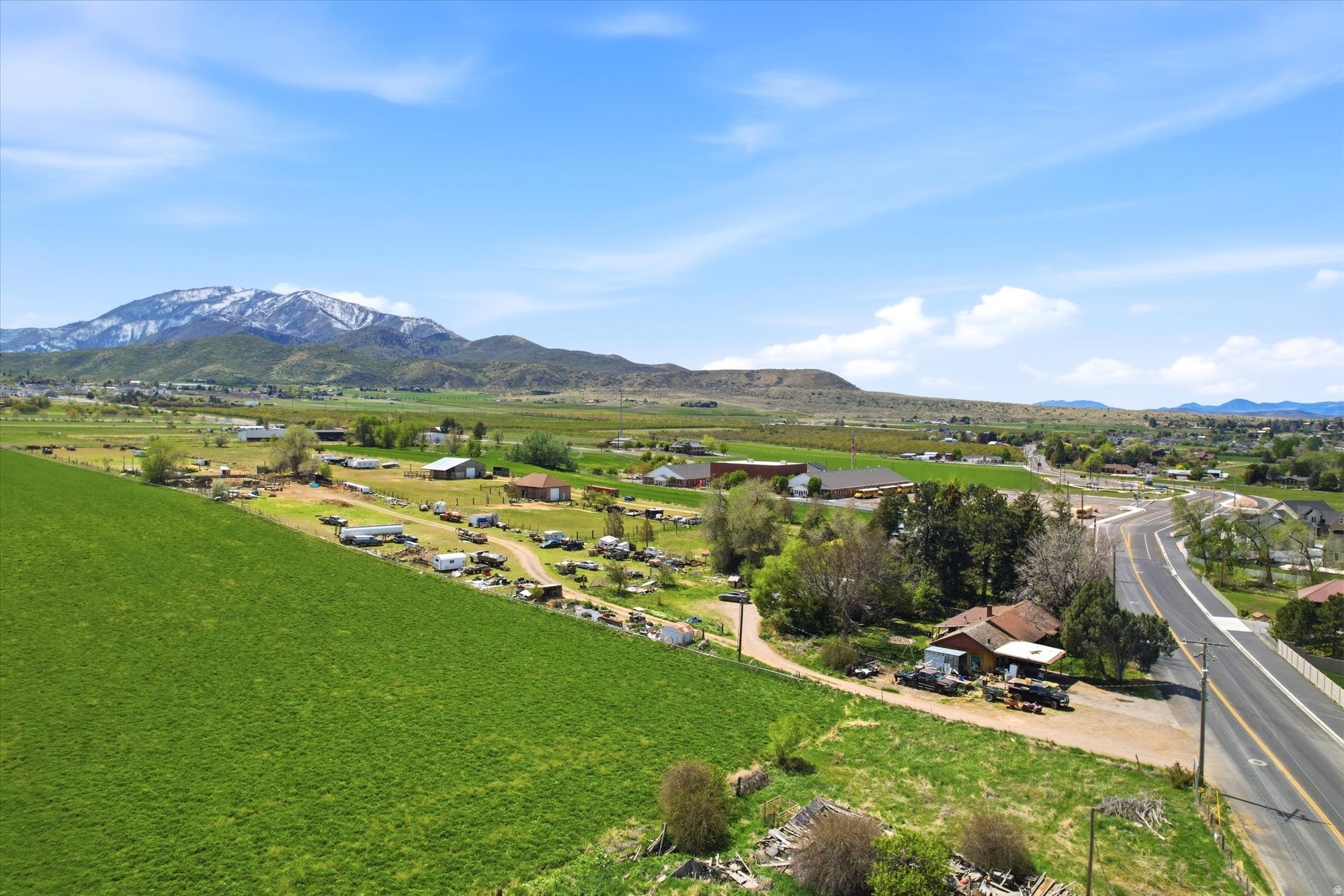 main property photo 23