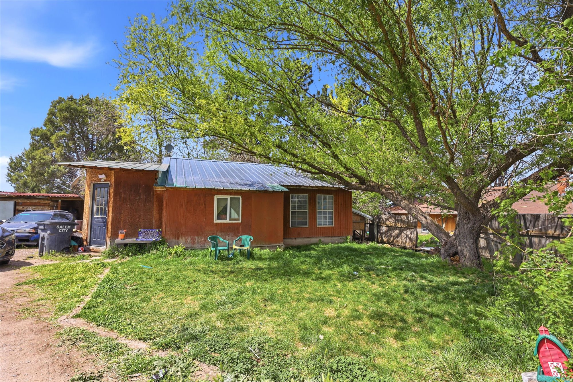 main property photo 3