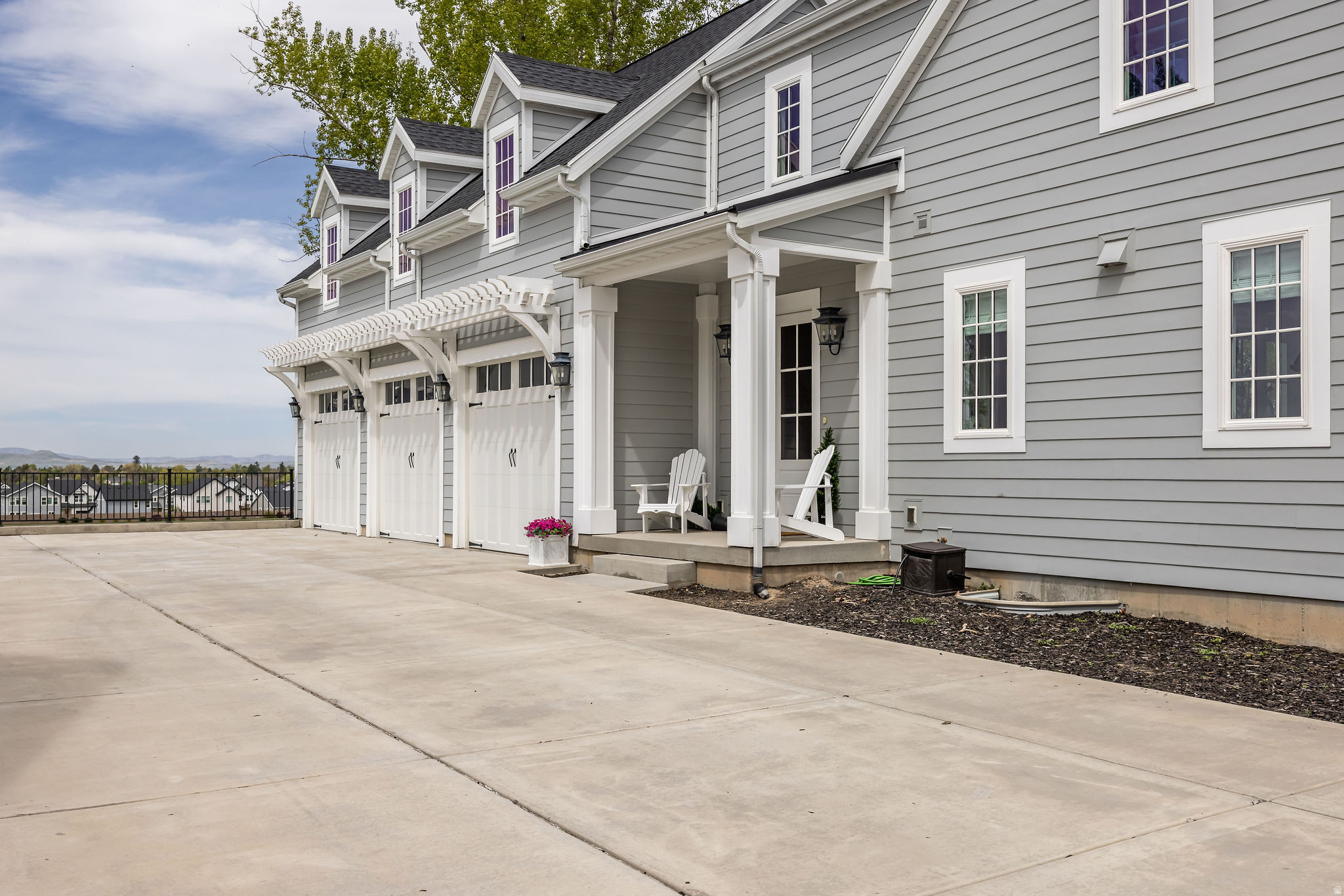 main property photo 64