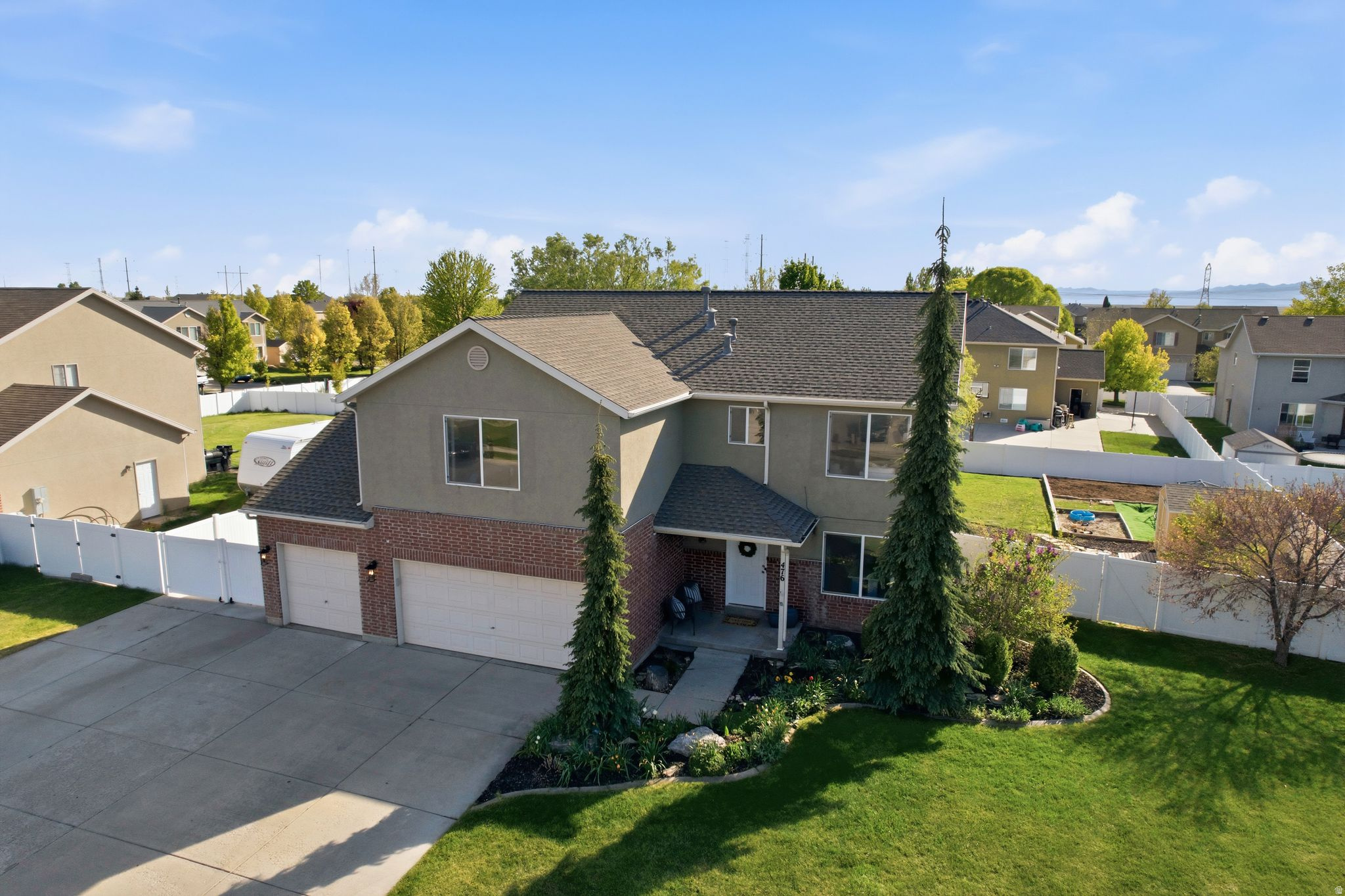 main property photo 48