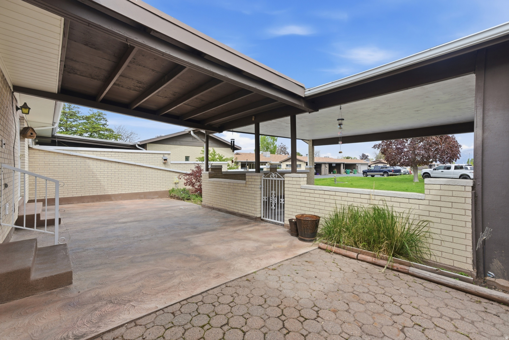 main property photo 26
