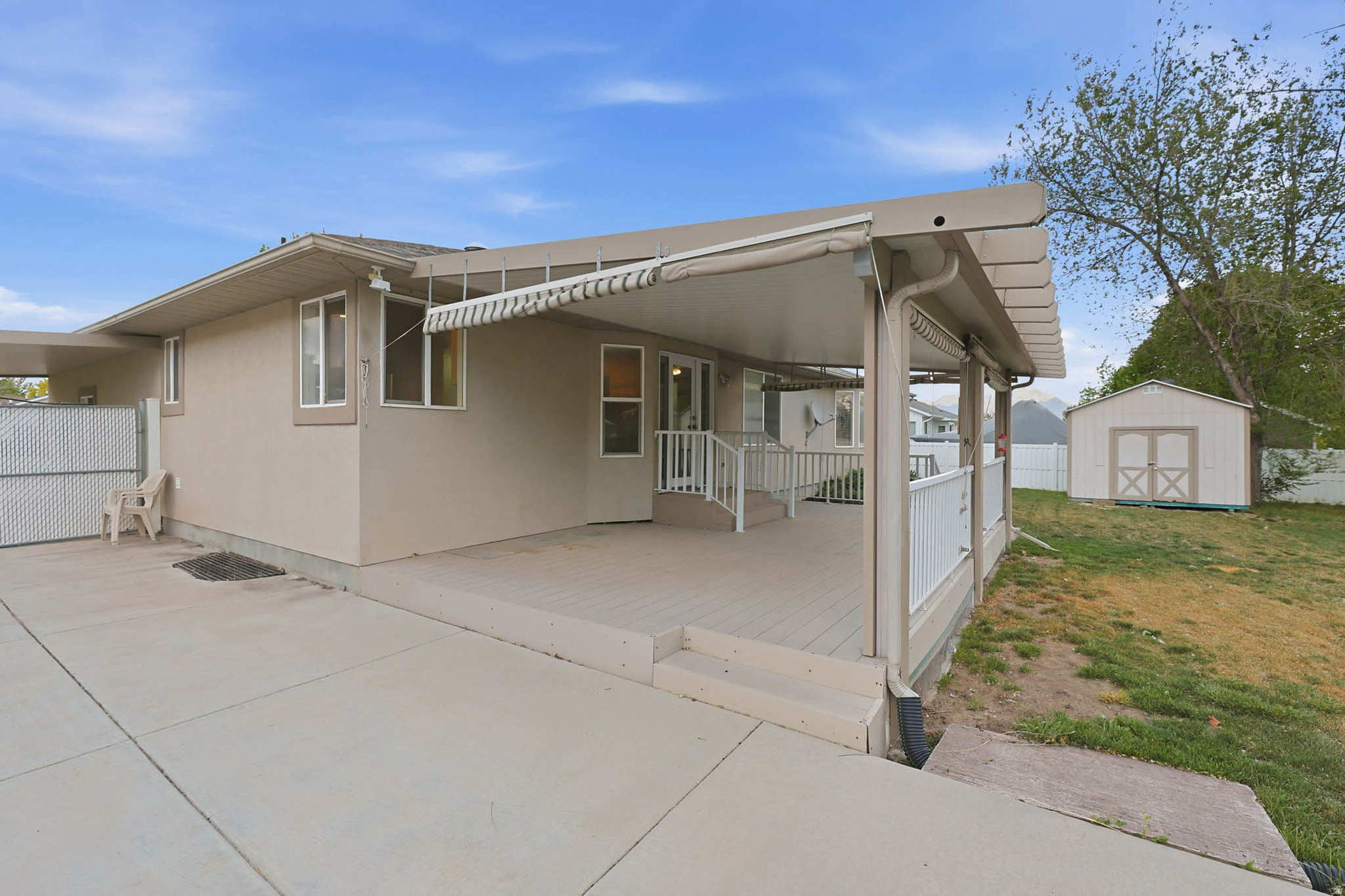 main property photo 31