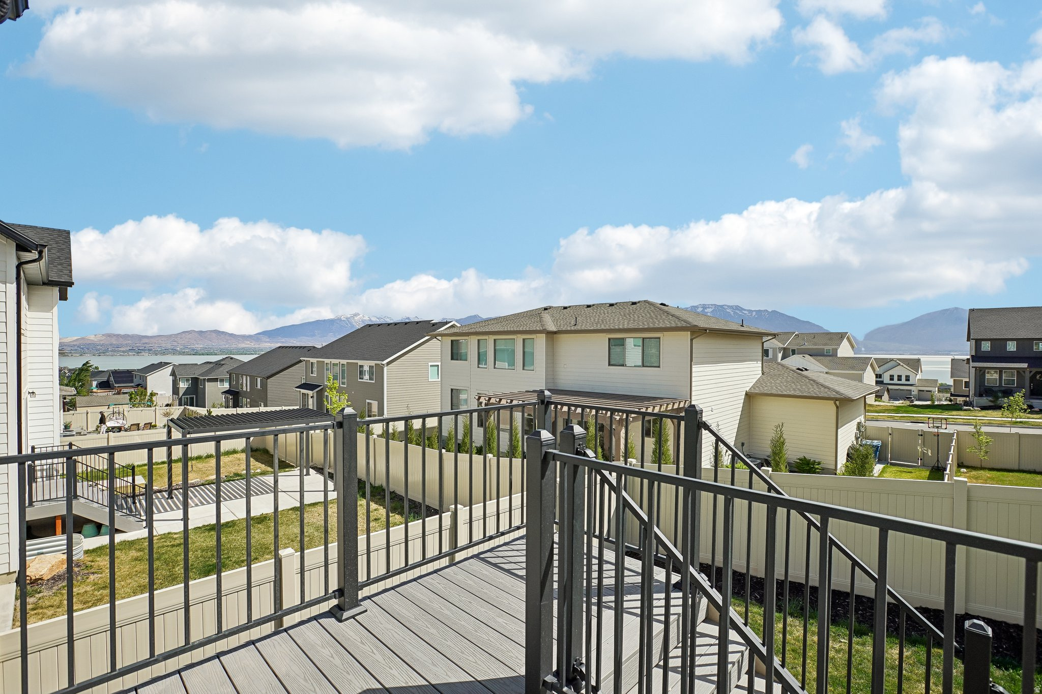 main property photo 43