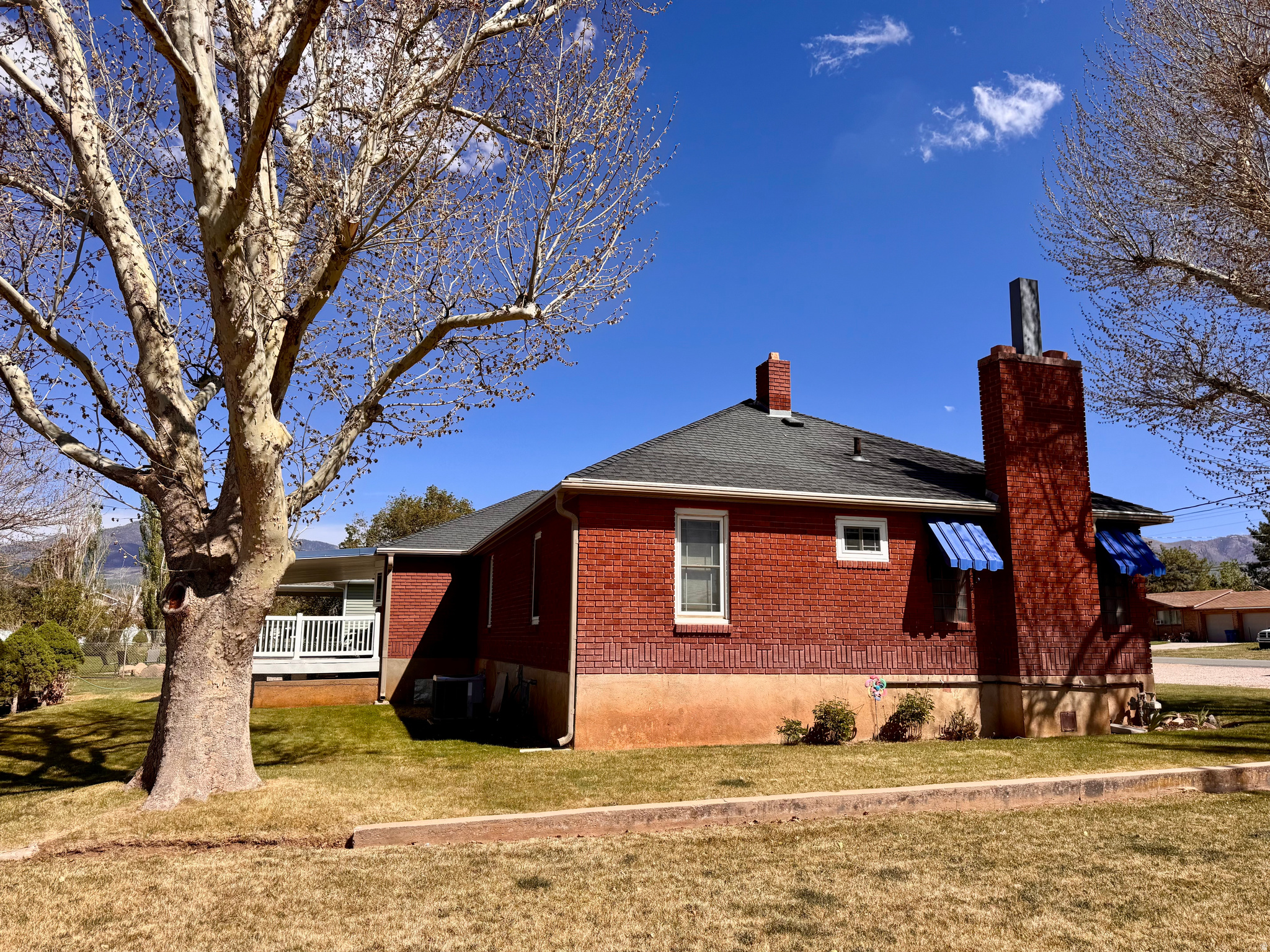 main property photo 42
