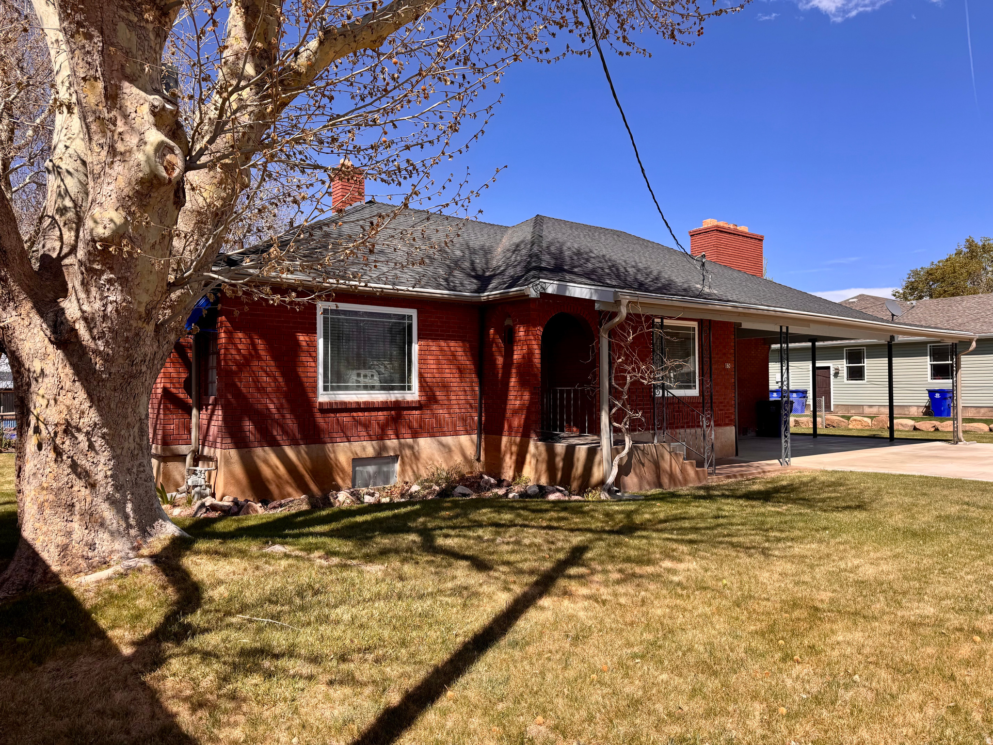 main property photo 44