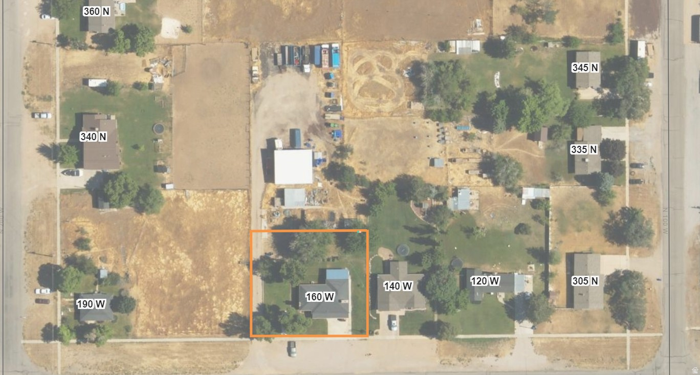 main property photo 49