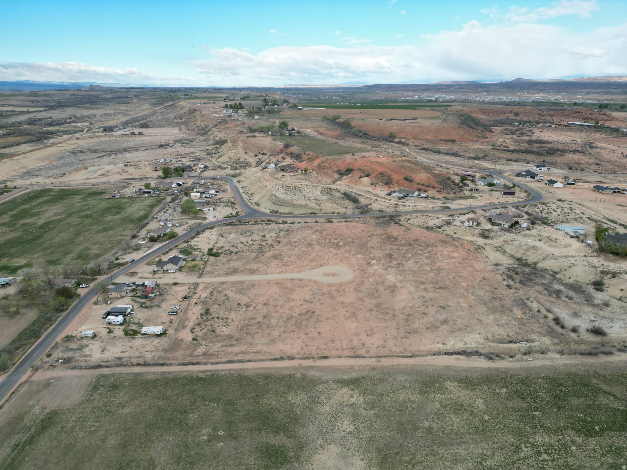 main property photo 7