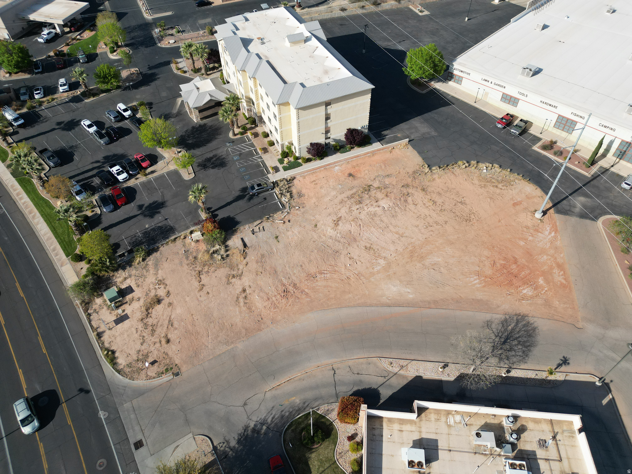 main property photo 2
