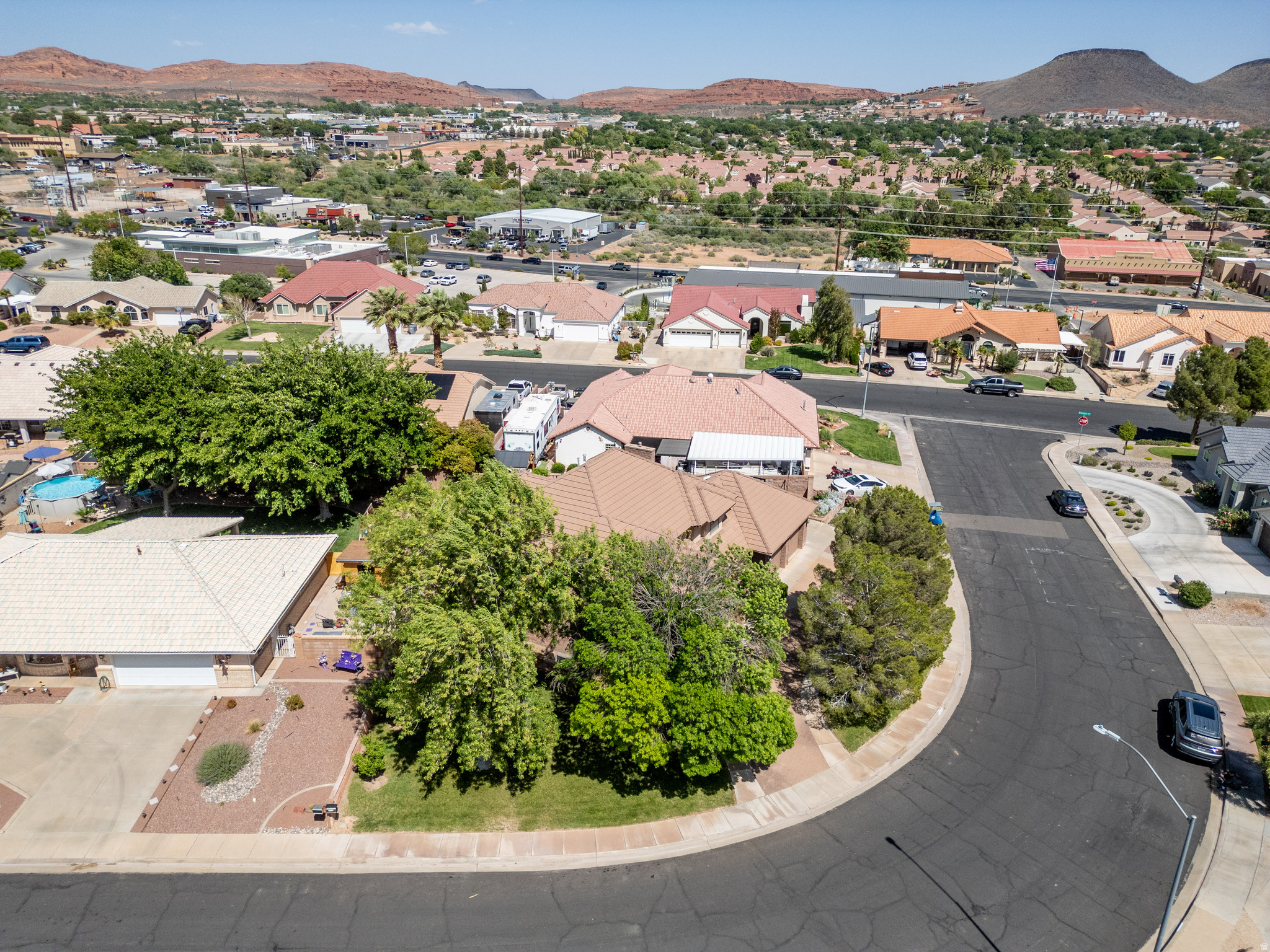 main property photo 54