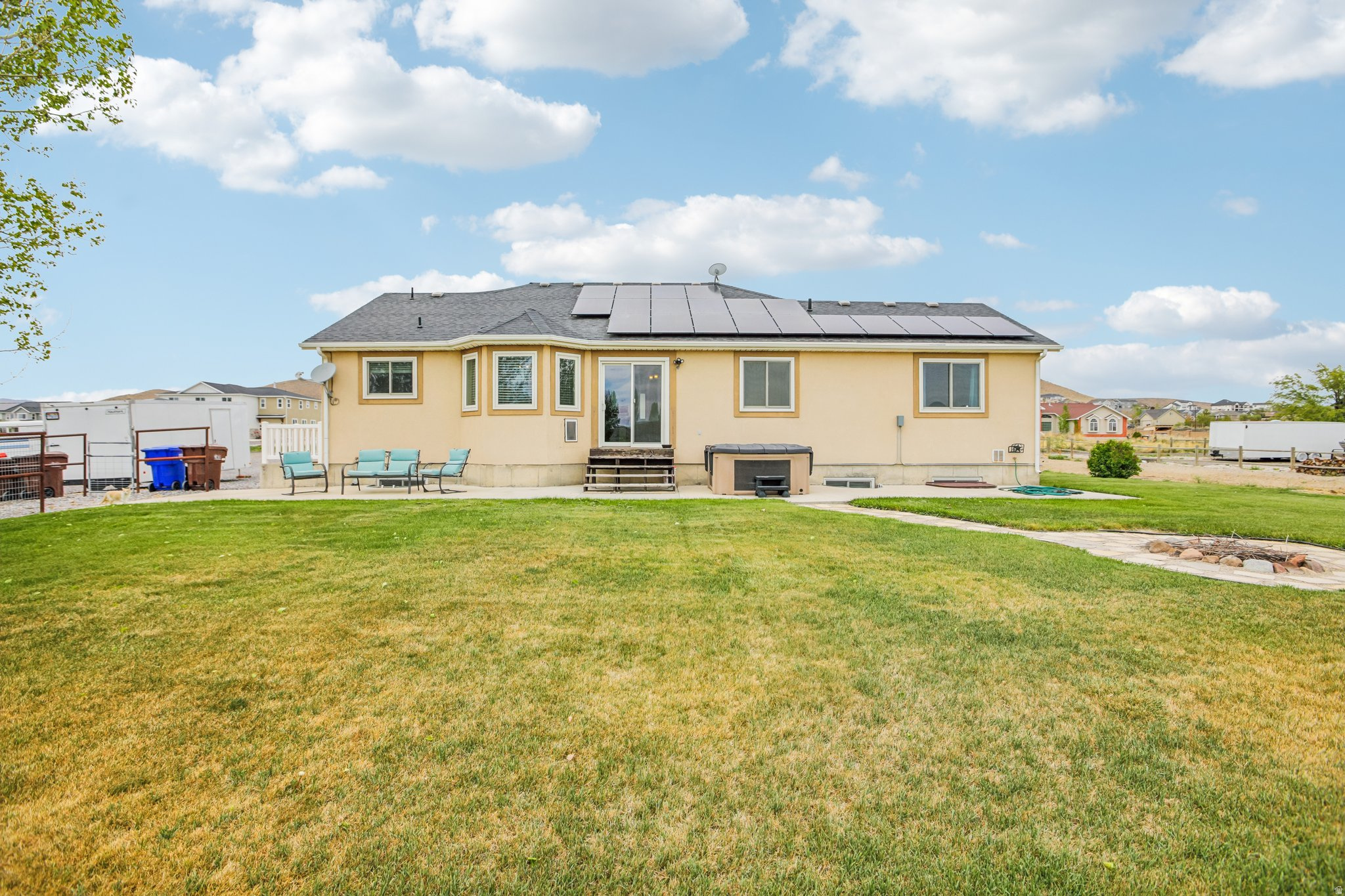main property photo 43