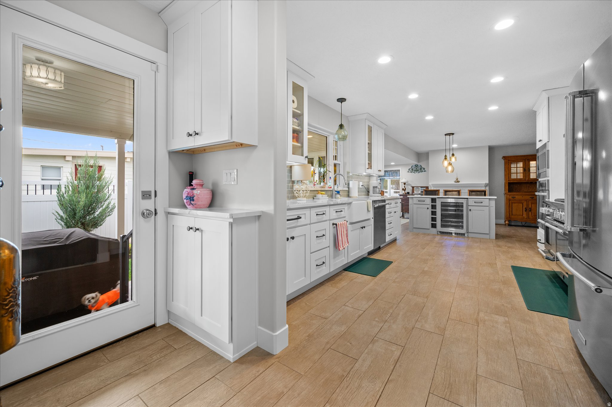 main property photo 20