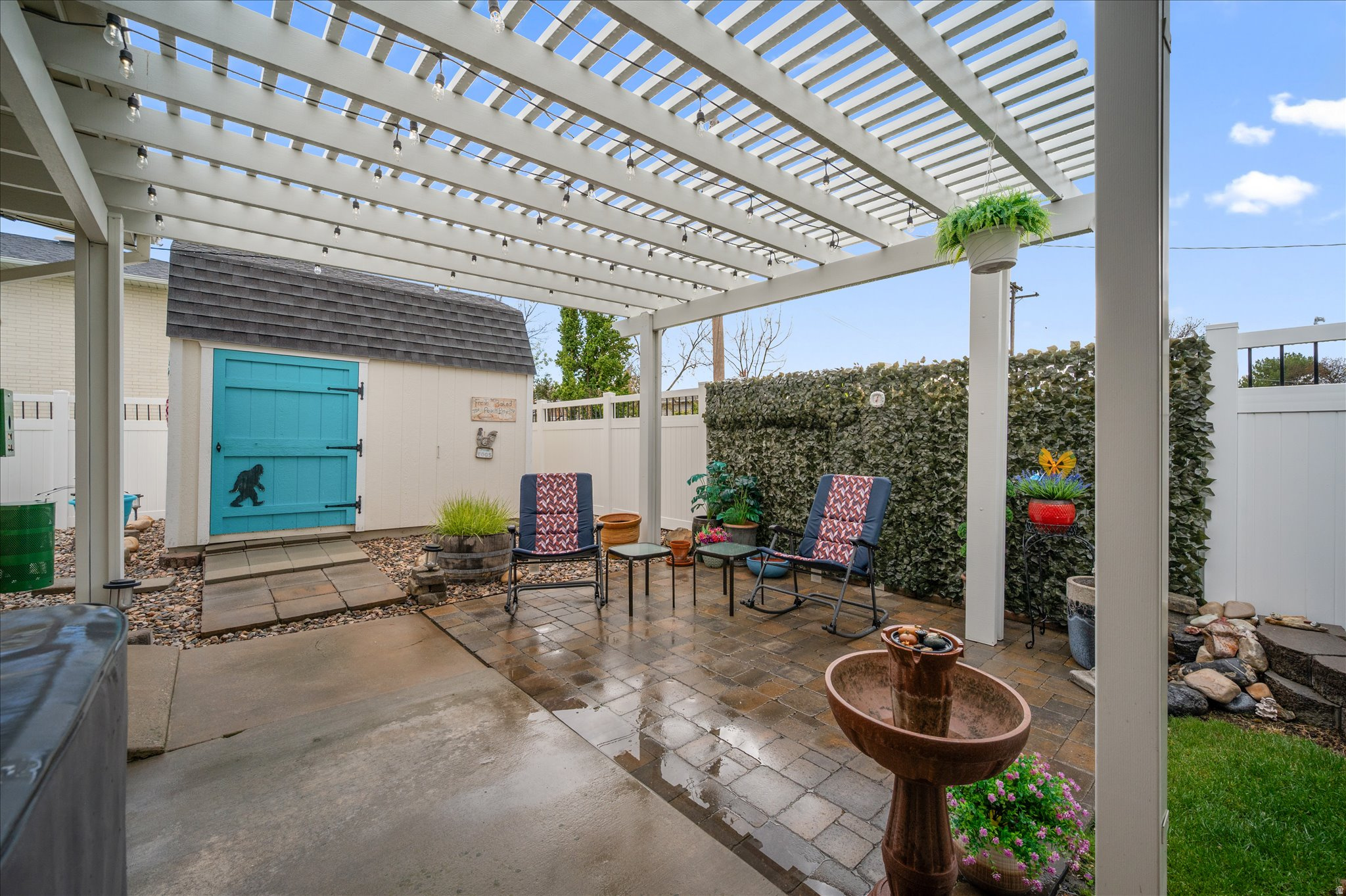 main property photo 43