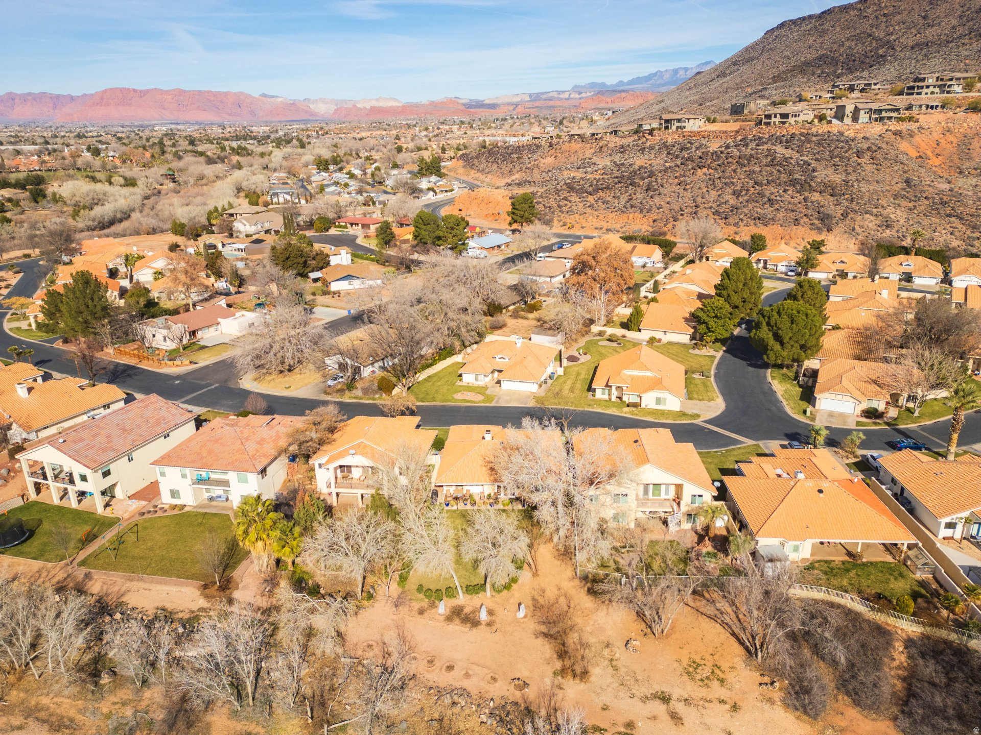 main property photo 46