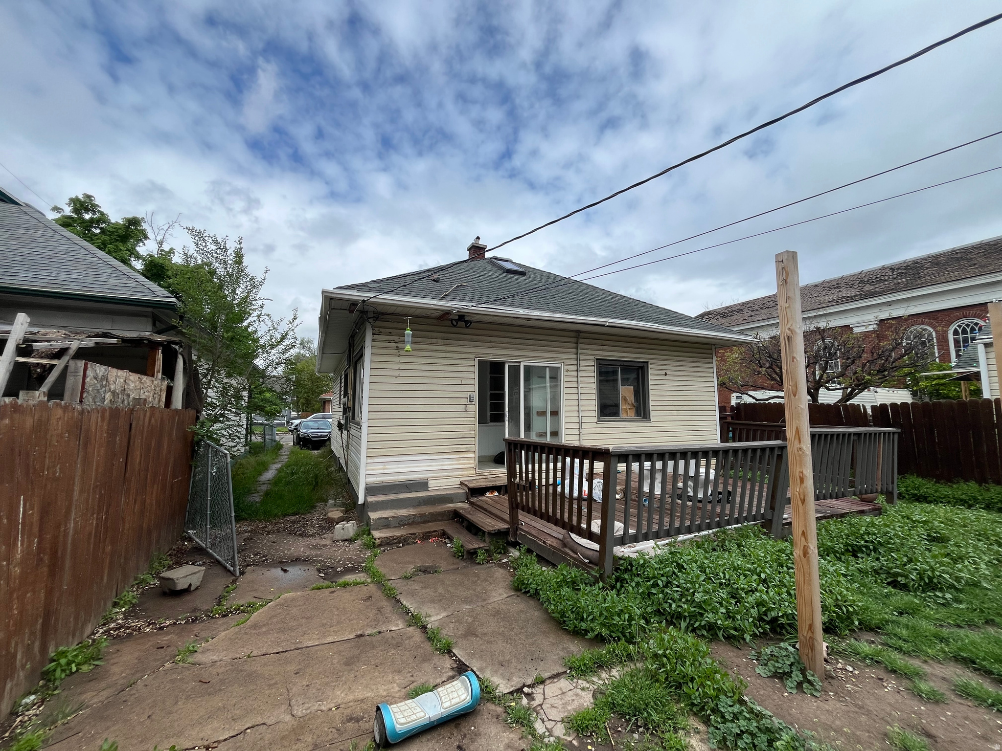 main property photo 30