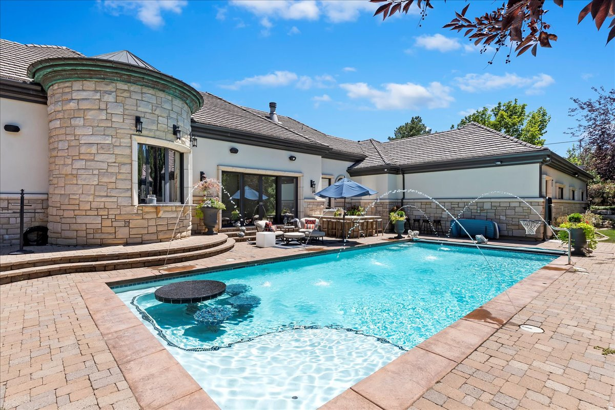 main property photo 68