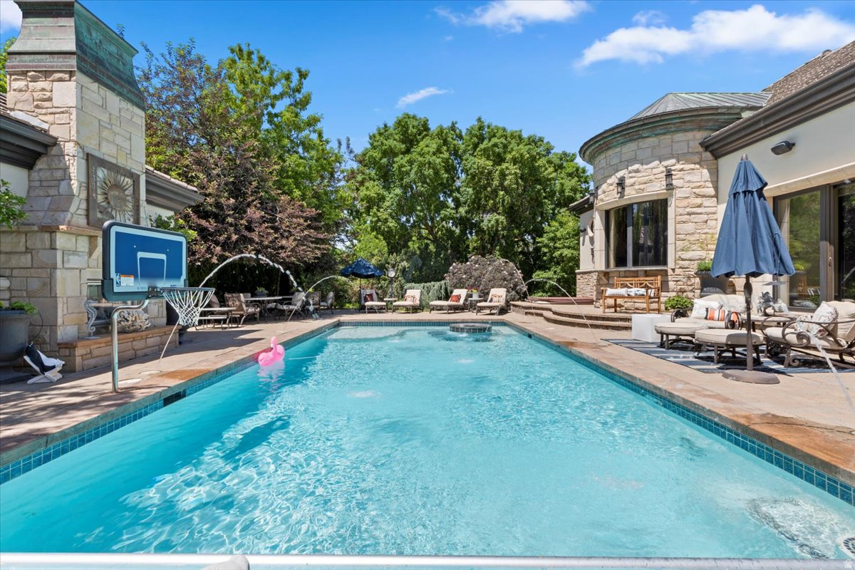 main property photo 69