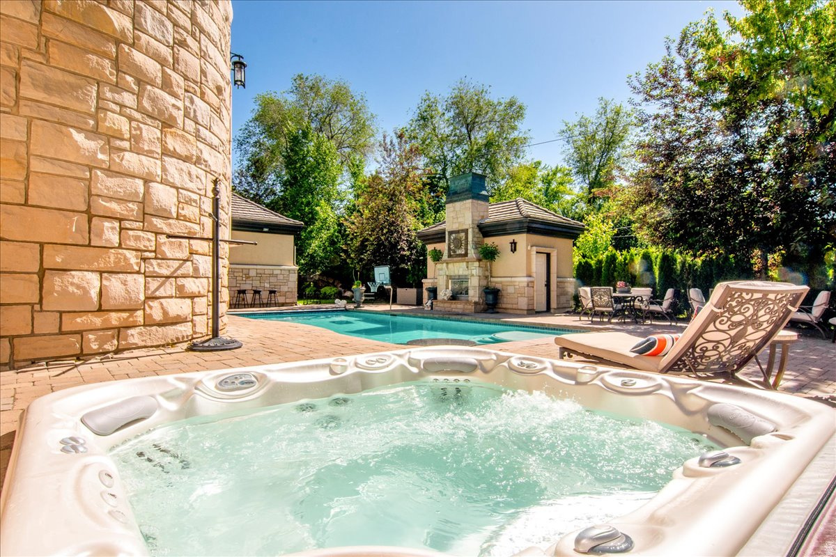 main property photo 71