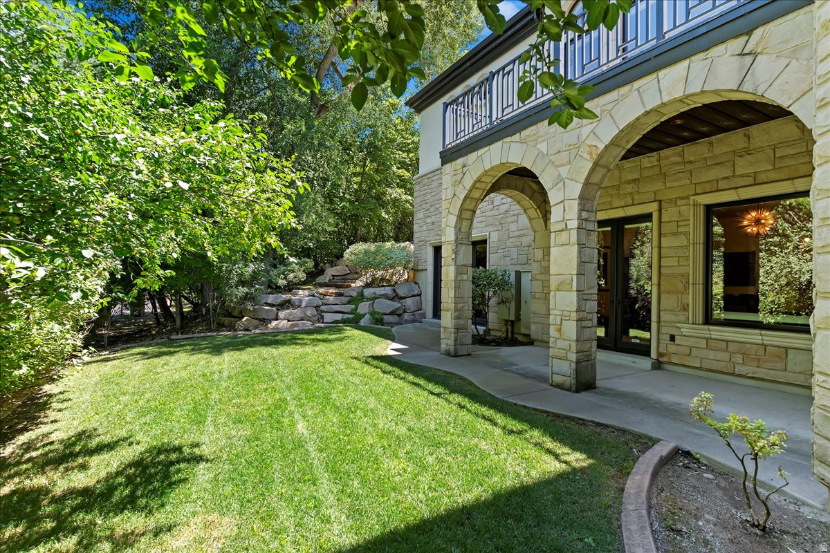 main property photo 85