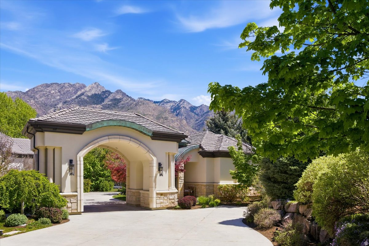 main property photo 90