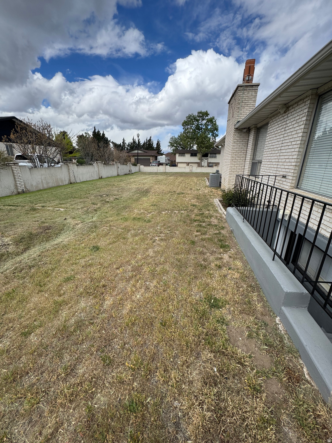 main property photo 27