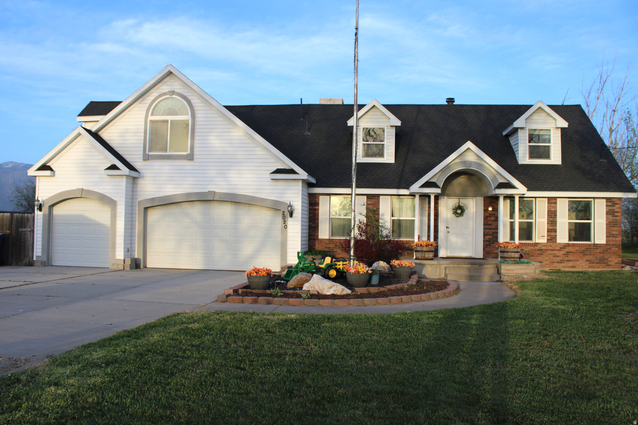 main property photo 42