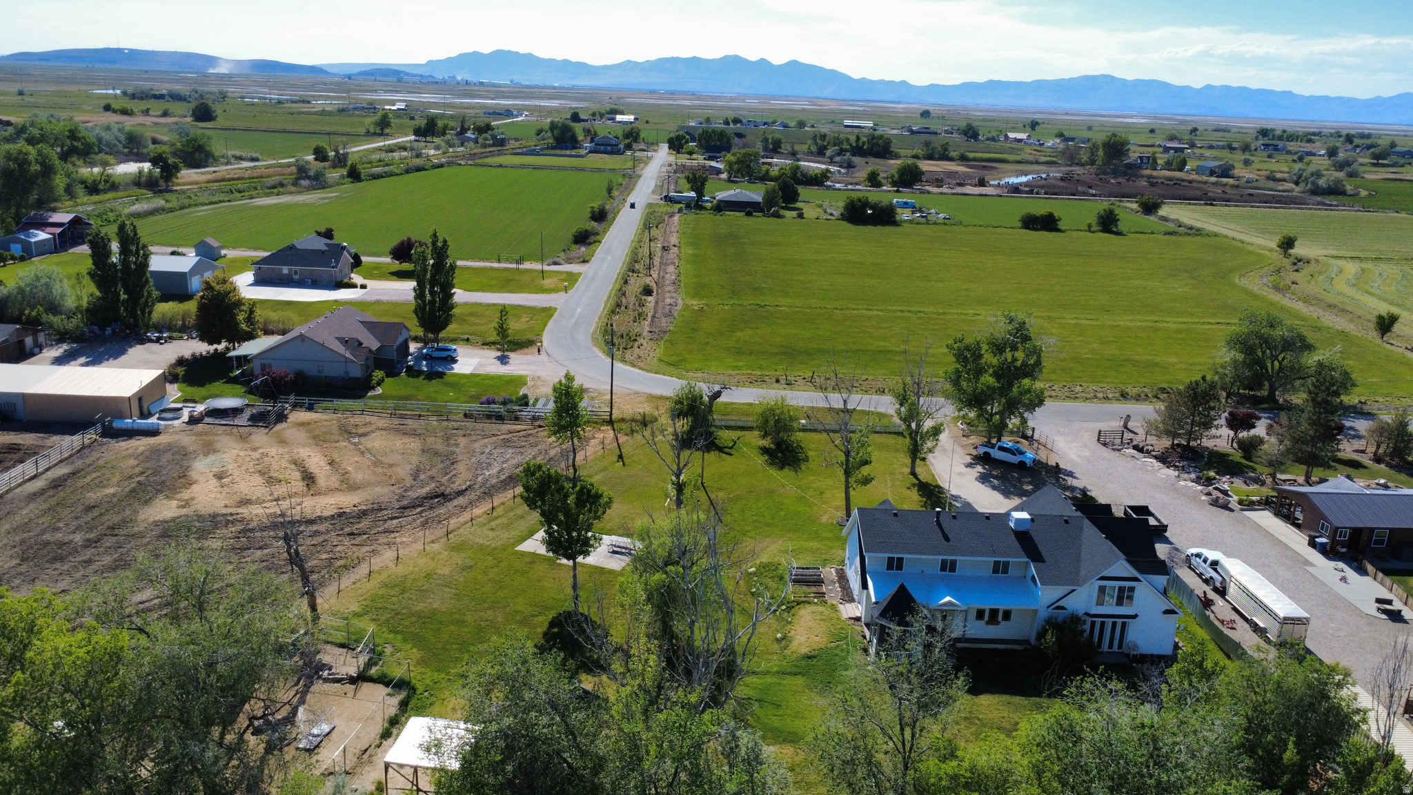 main property photo 43