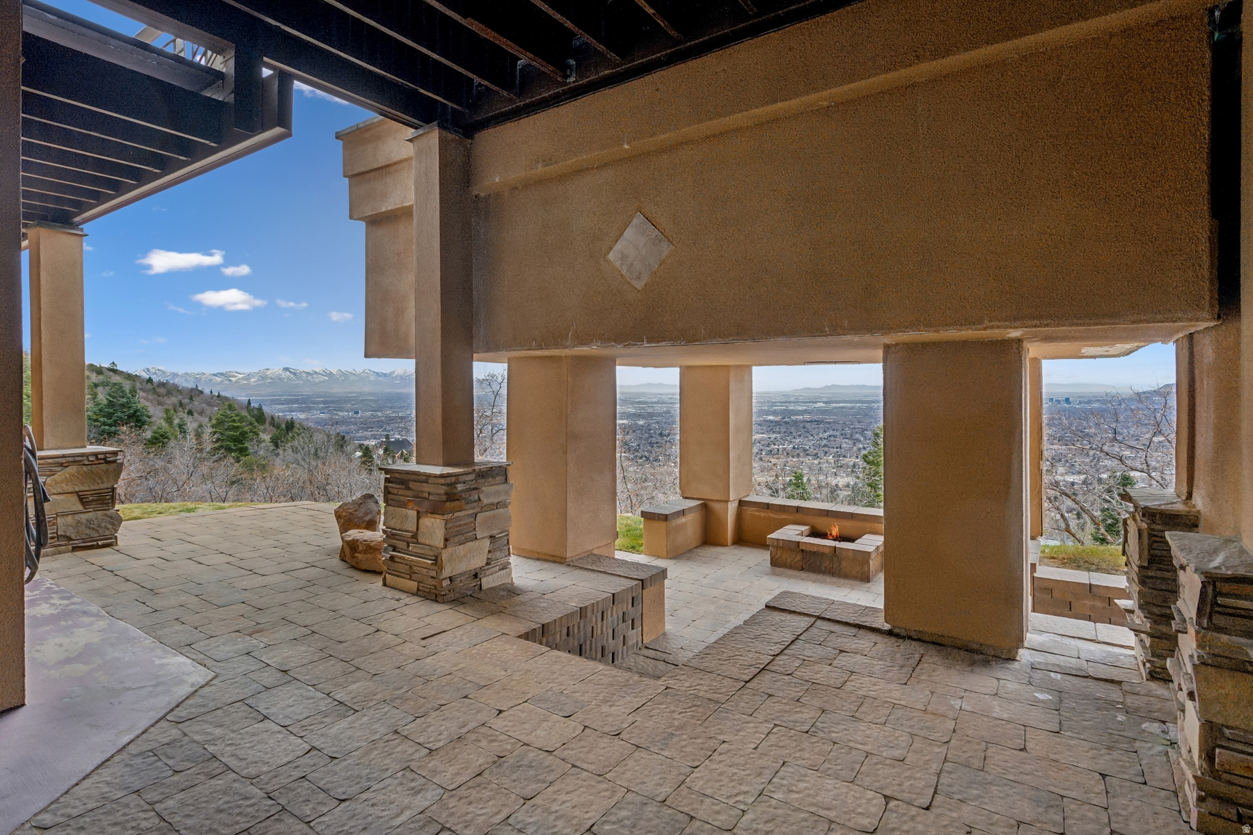 main property photo 64