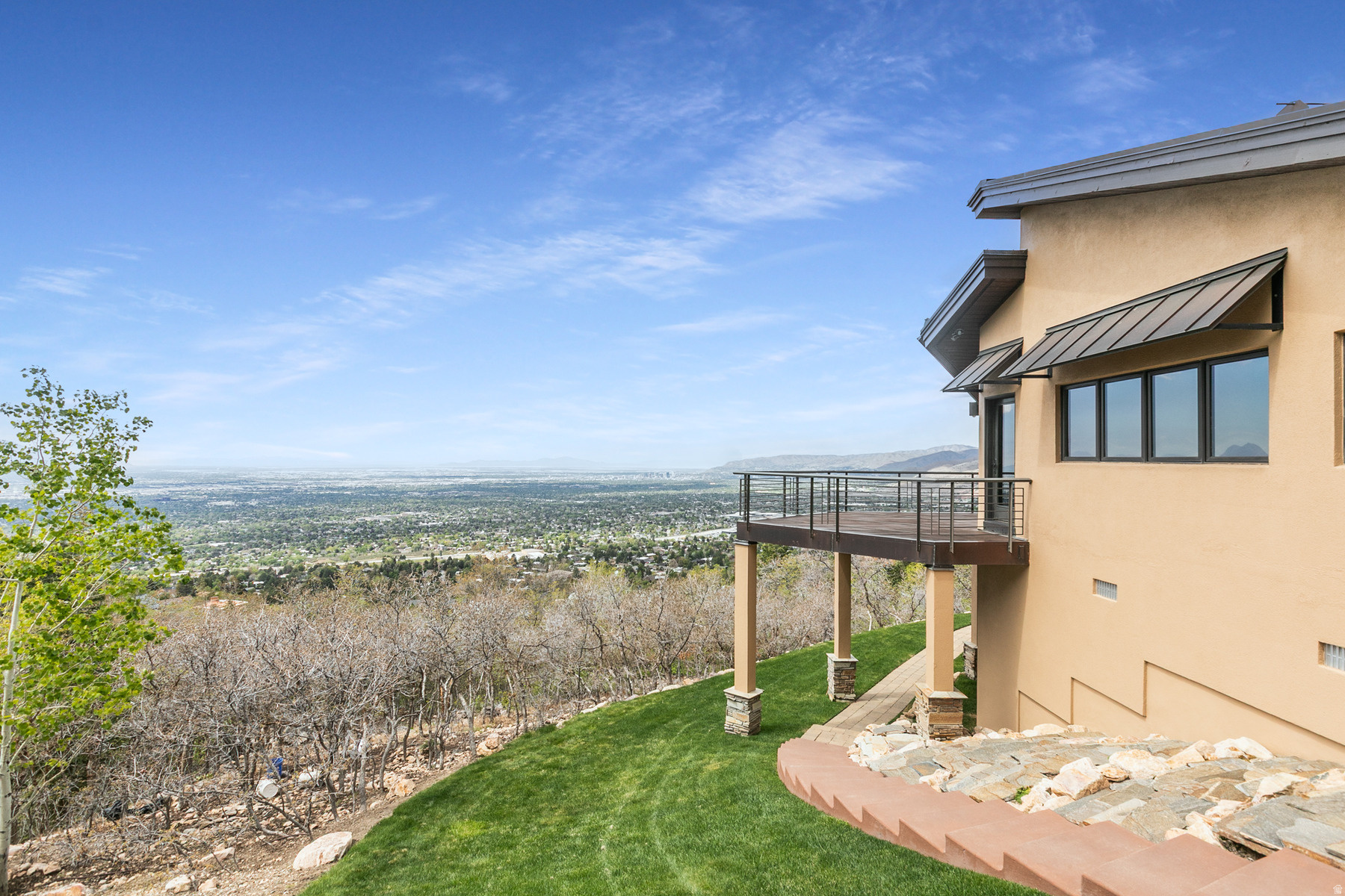 main property photo 67