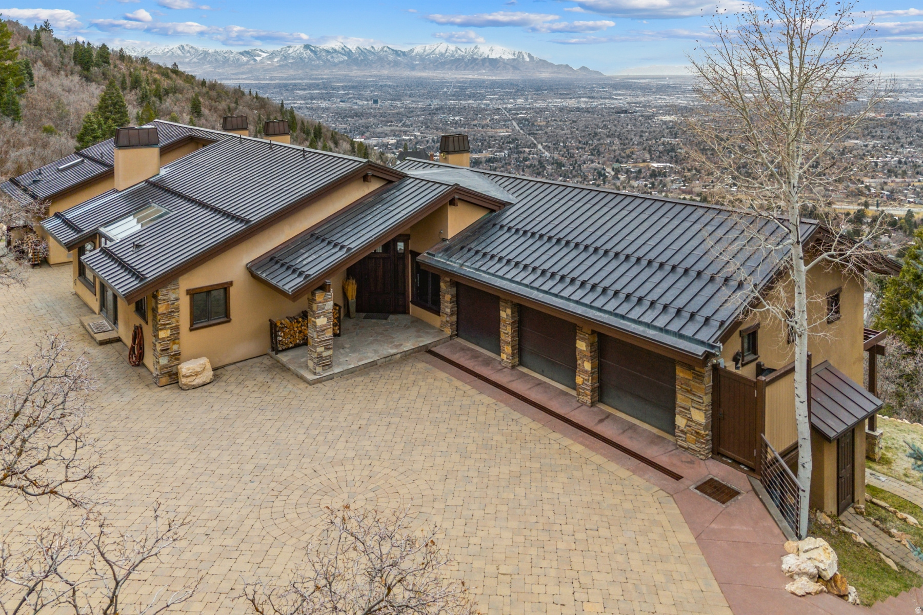 main property photo 75