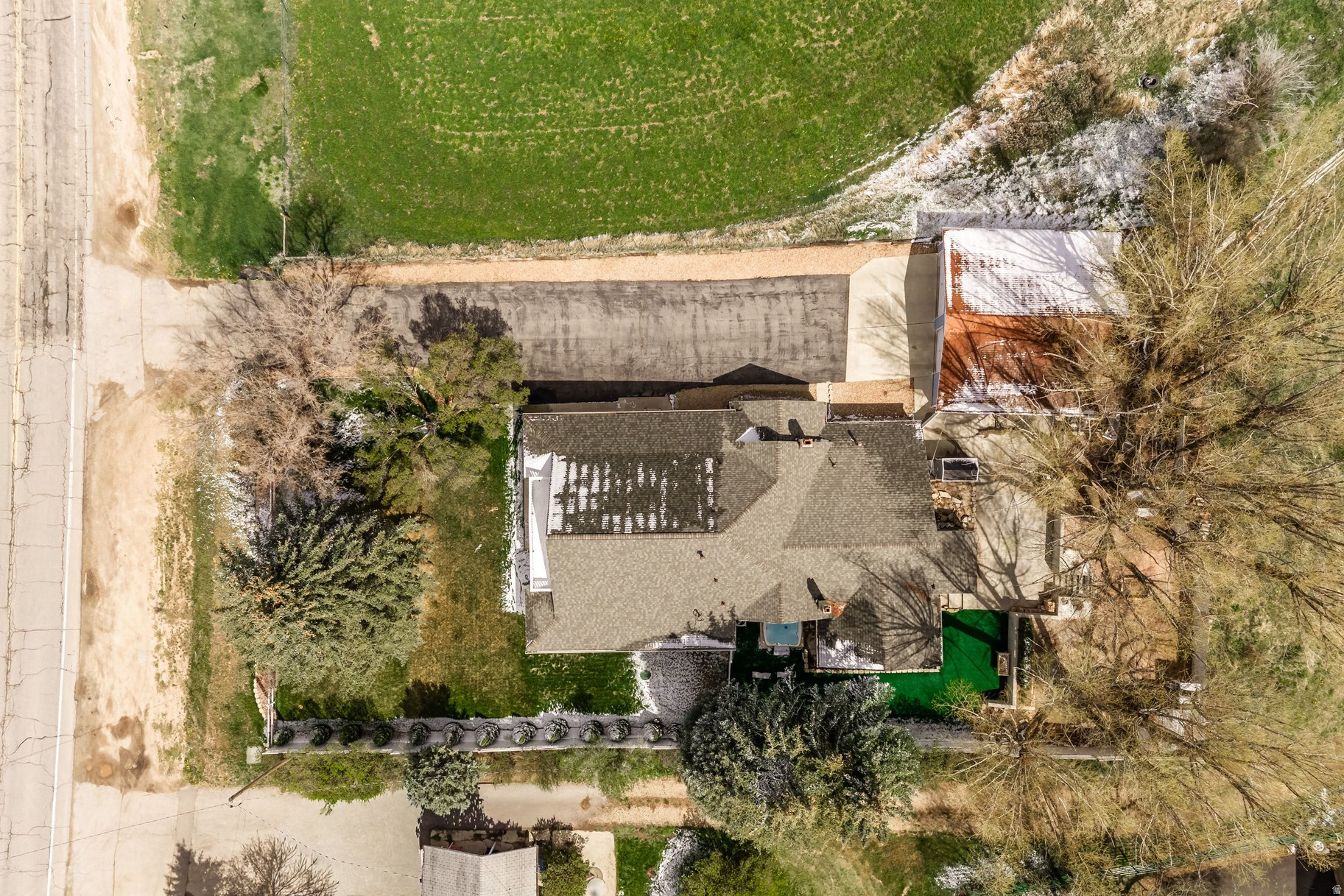 main property photo 65