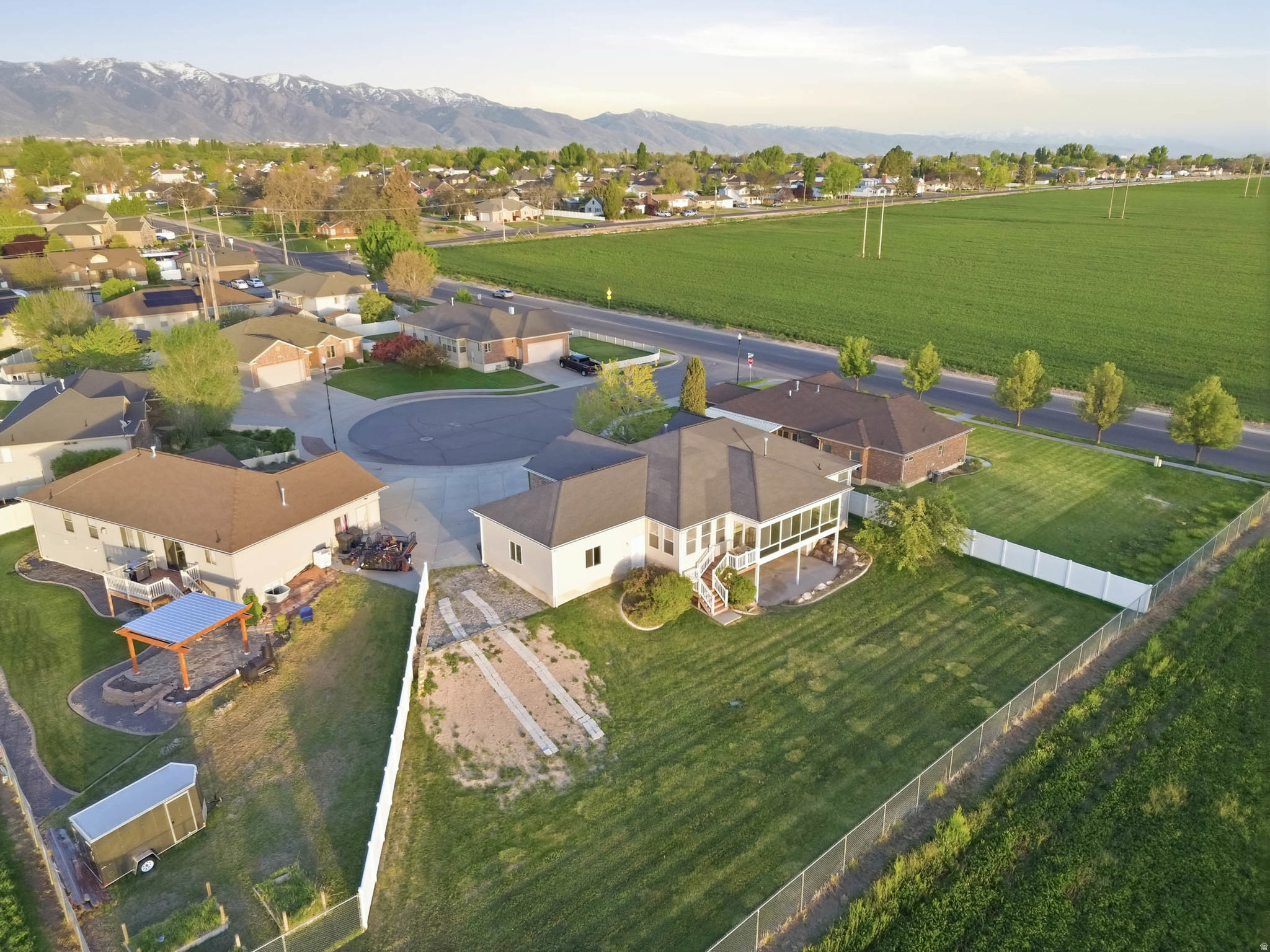 main property photo 29