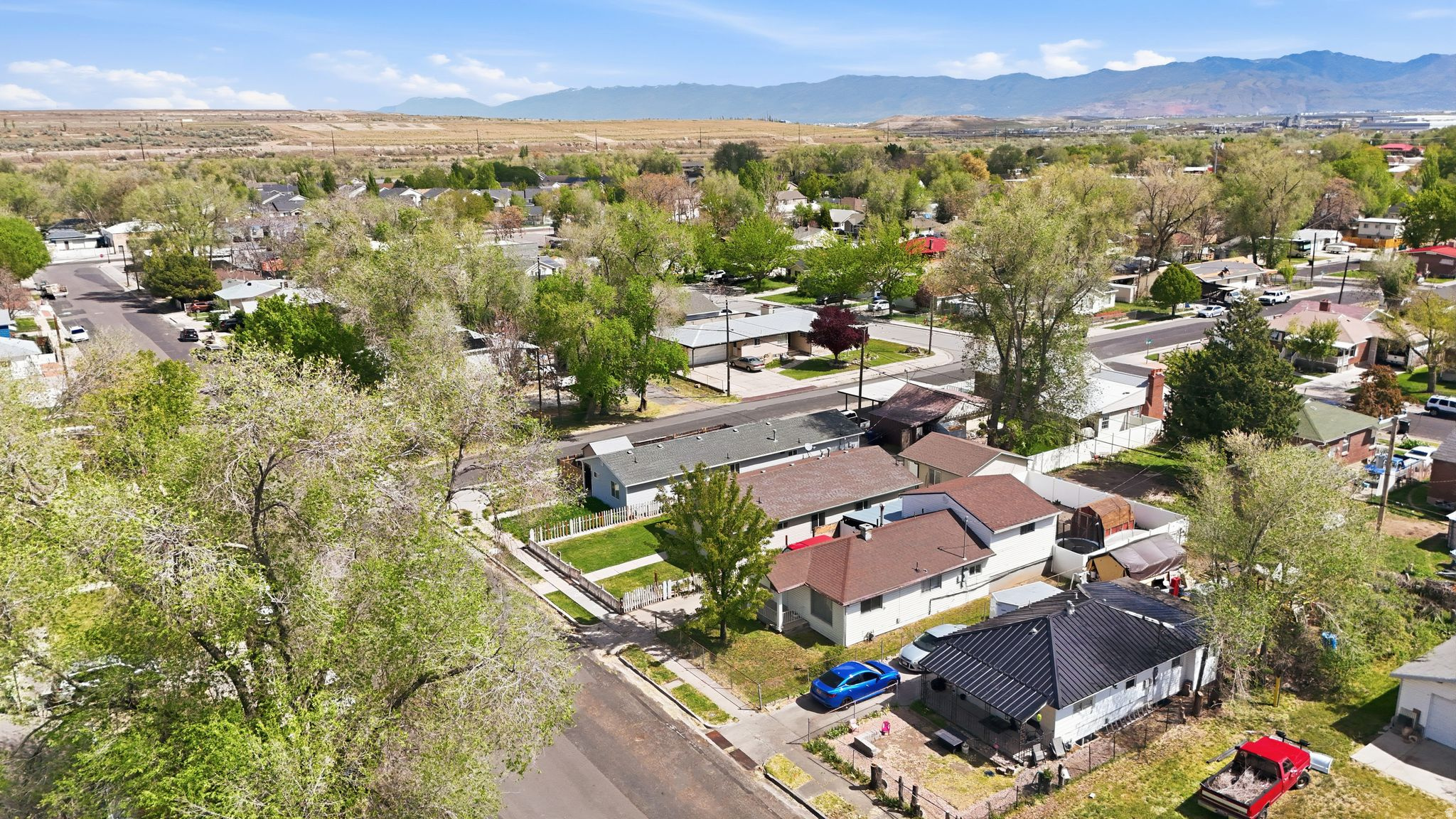 main property photo 20