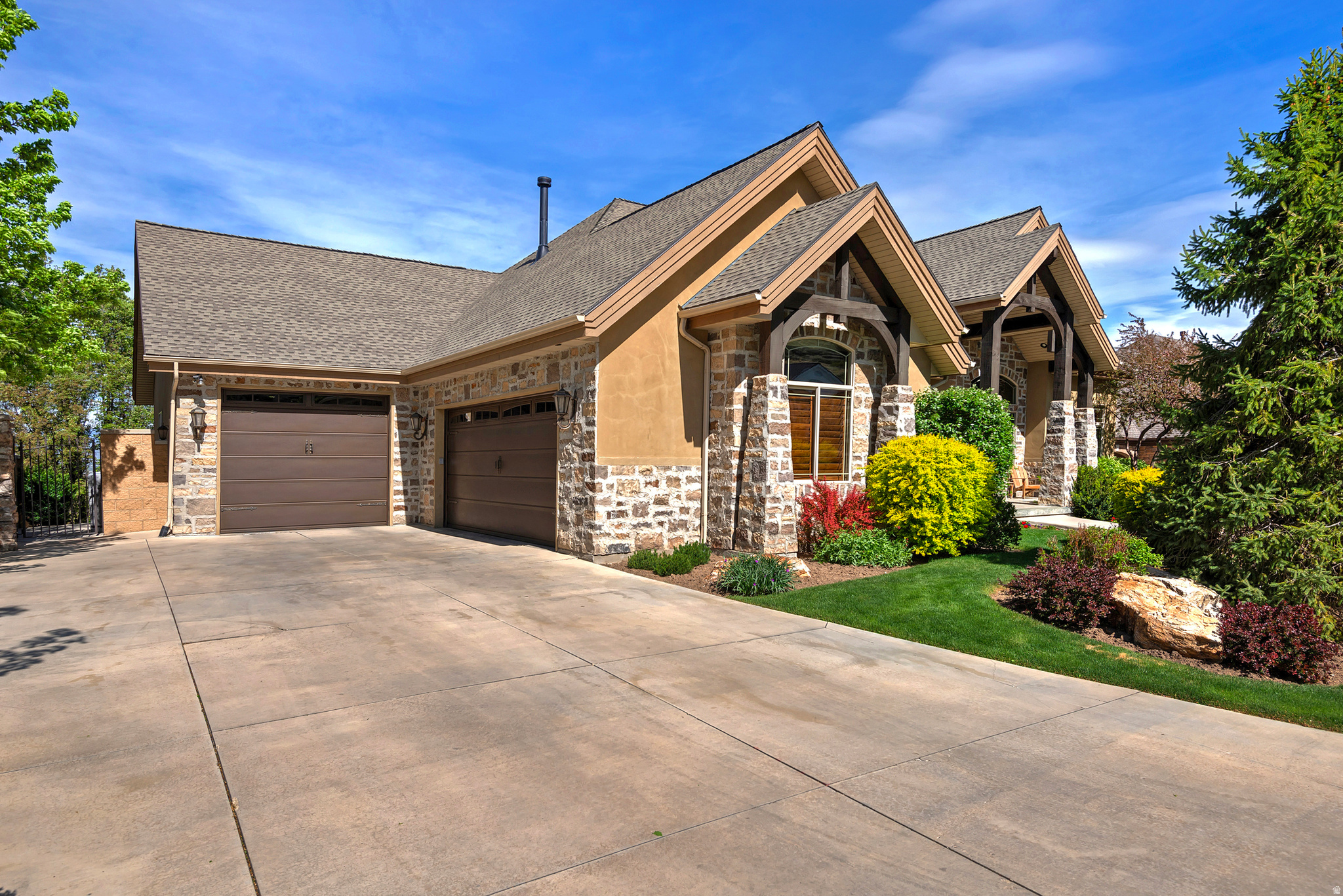 main property photo 65