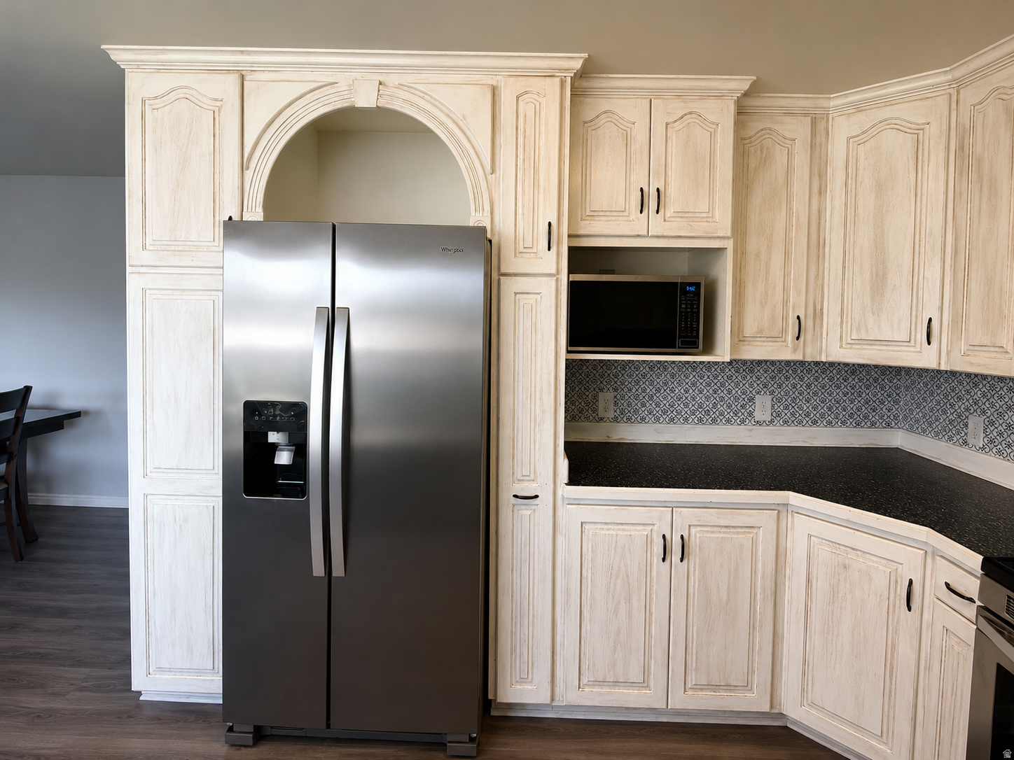 main property photo 8