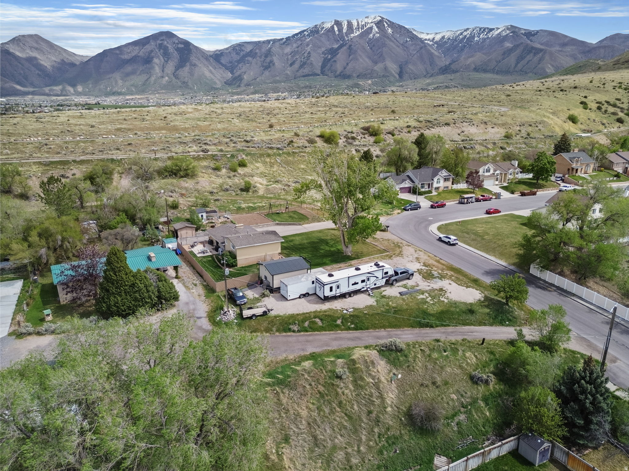 main property photo 31