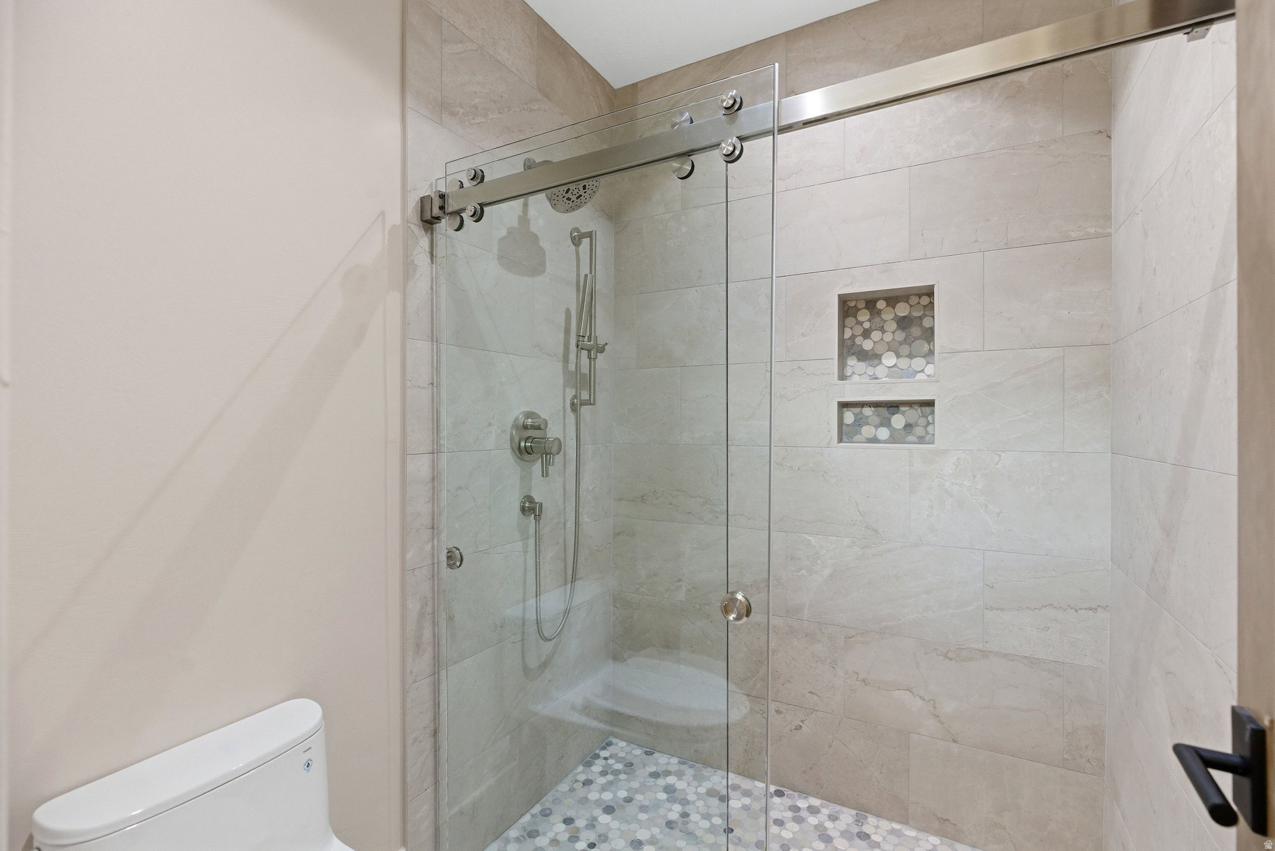 main property photo 60
