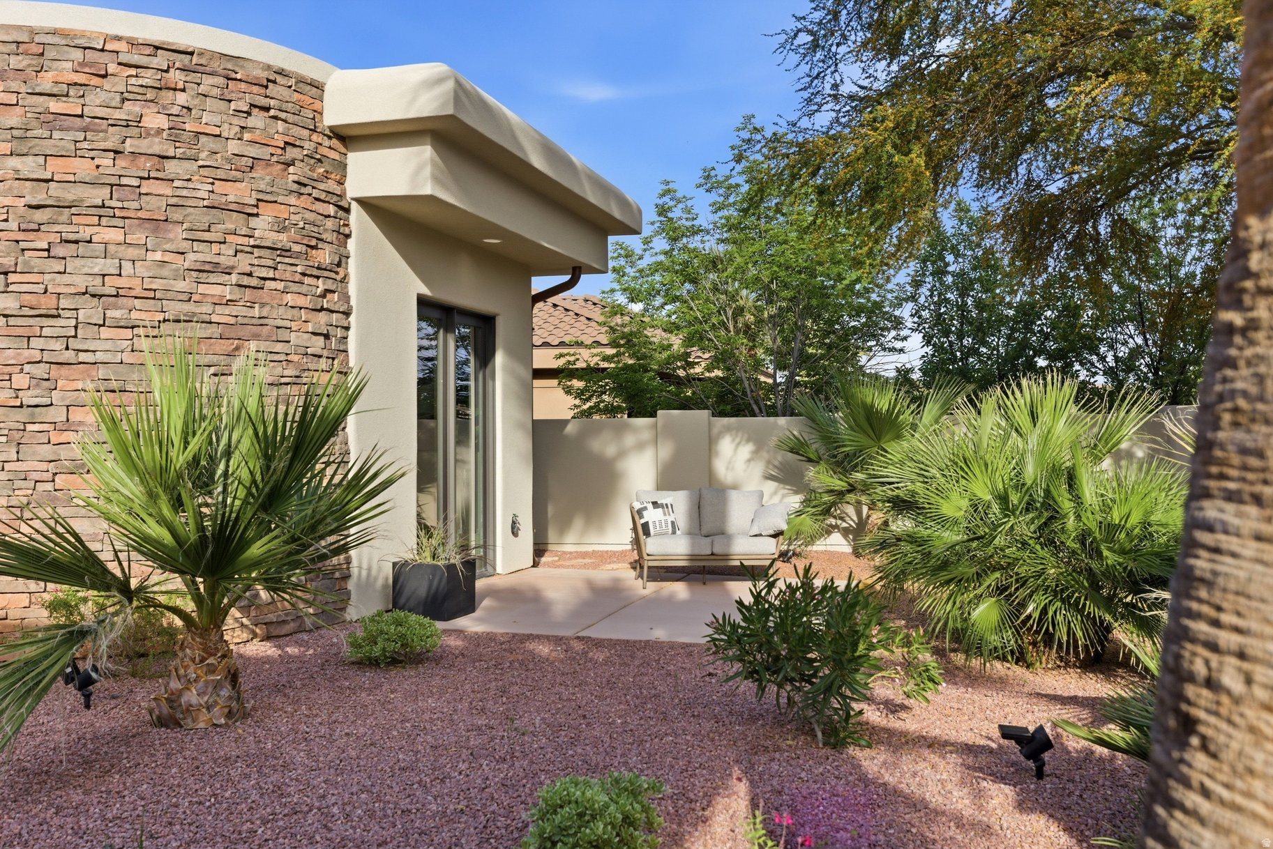 main property photo 73