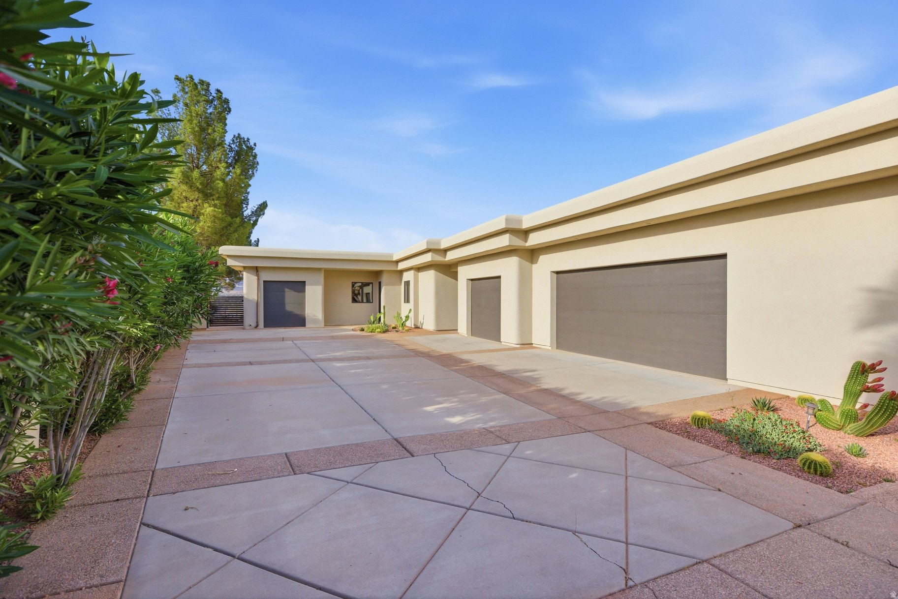 main property photo 74