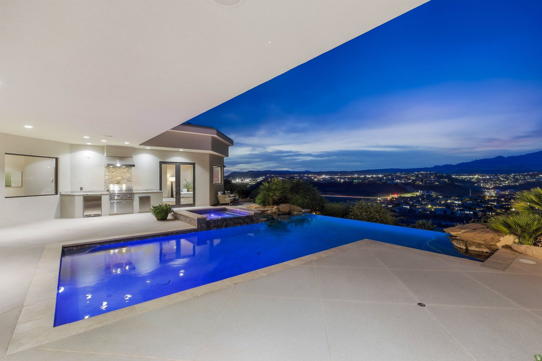 main property photo 80